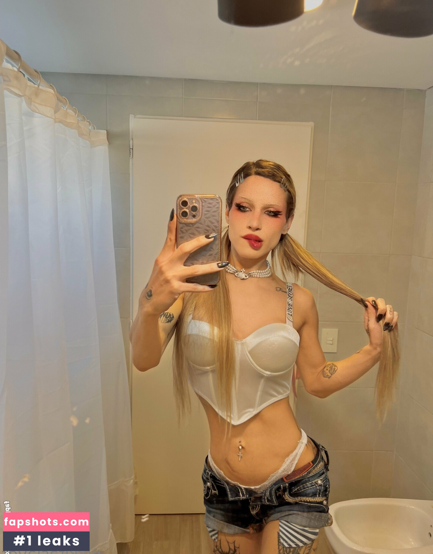 nikkitaslayer gallery photo #5