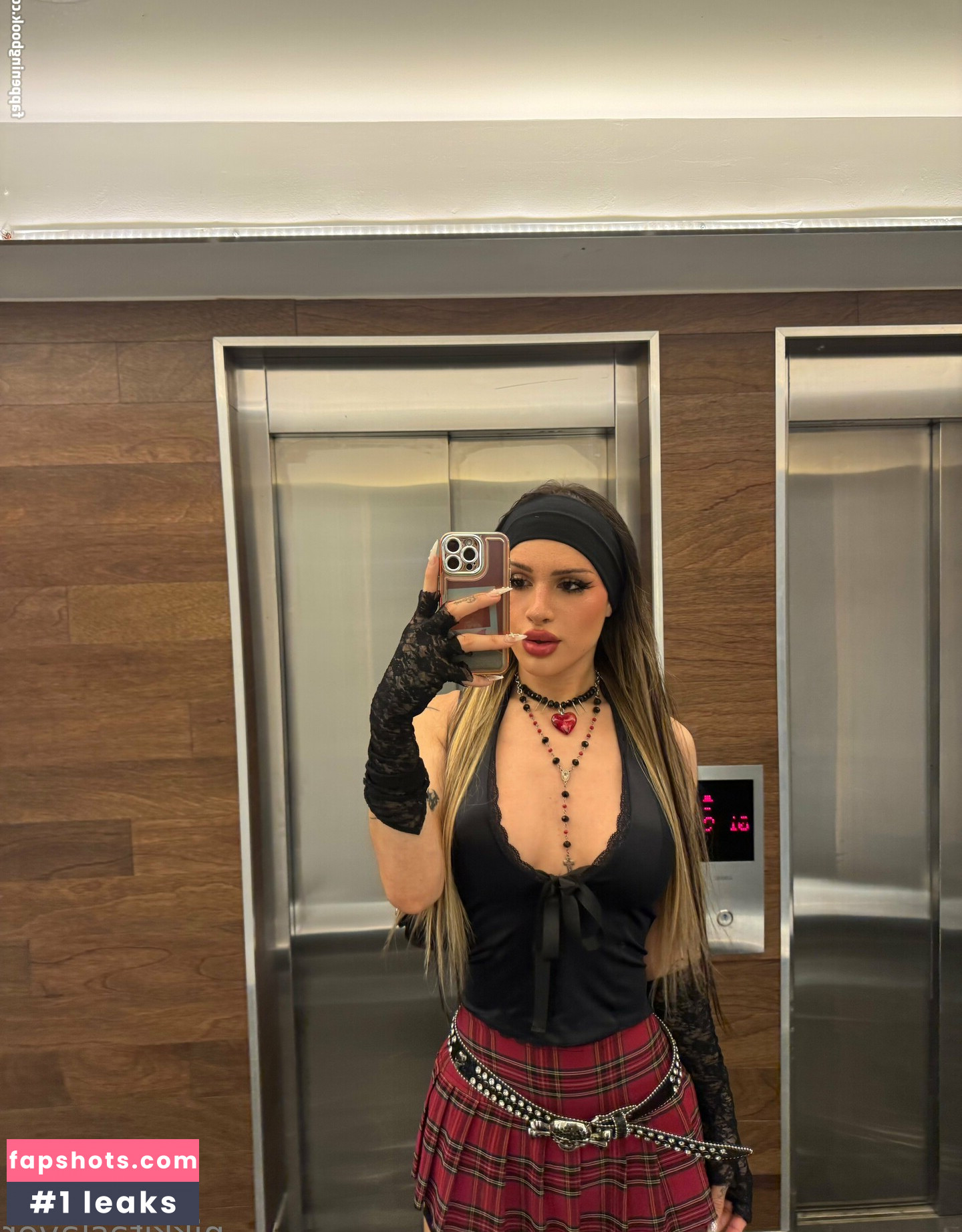 nikkitaslayer gallery photo #10