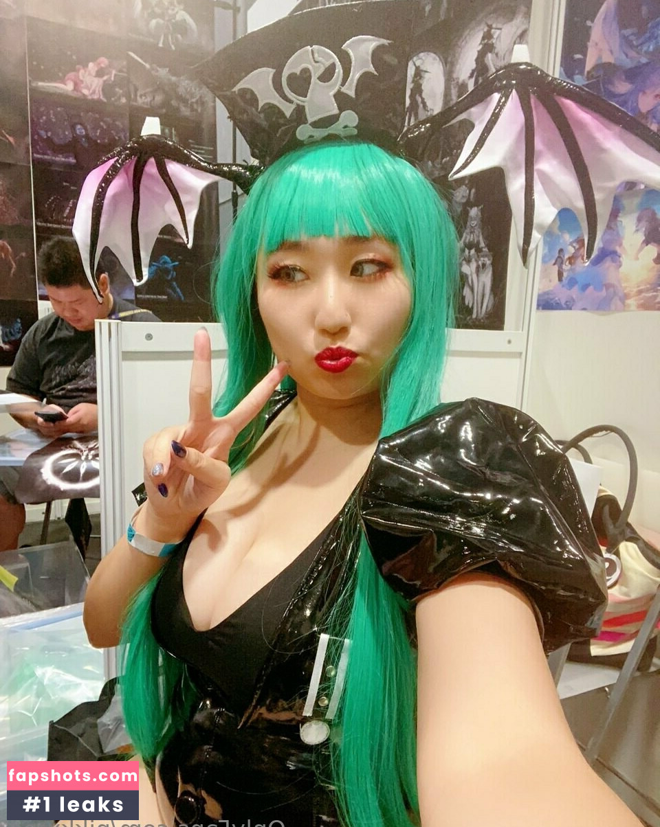 nikkxroo gallery photo #2