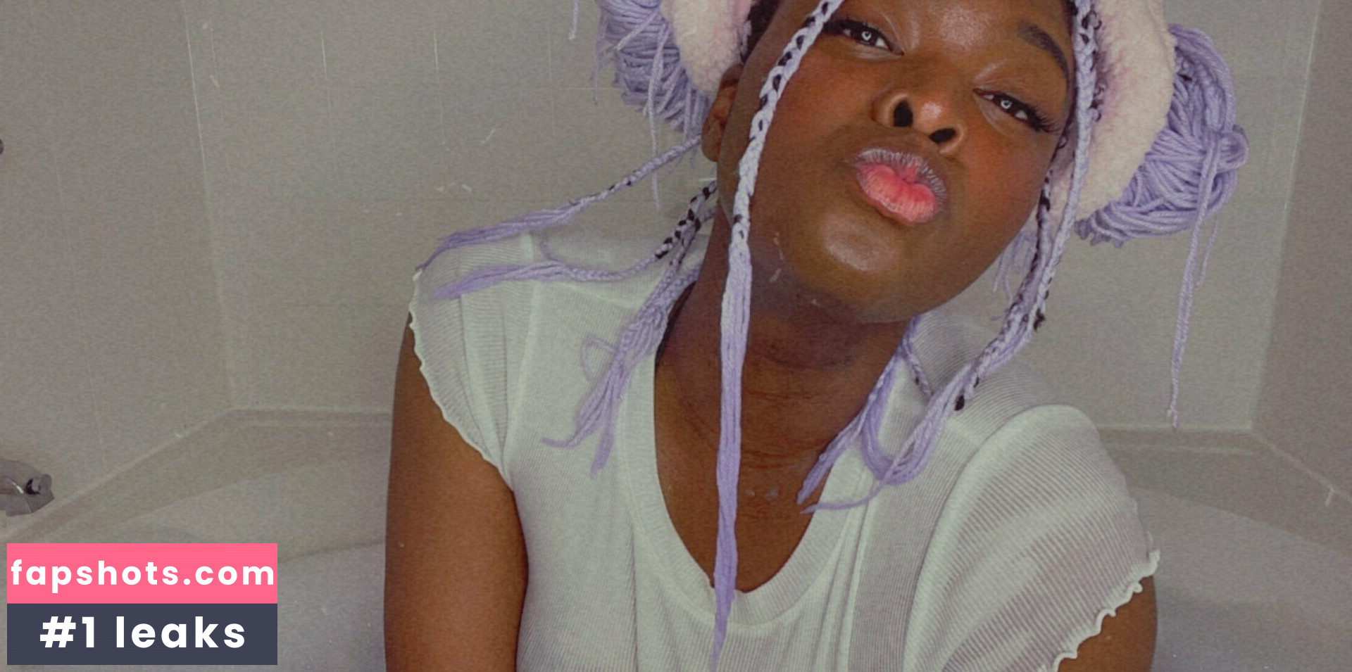 nikkynyxx gallery photo #4