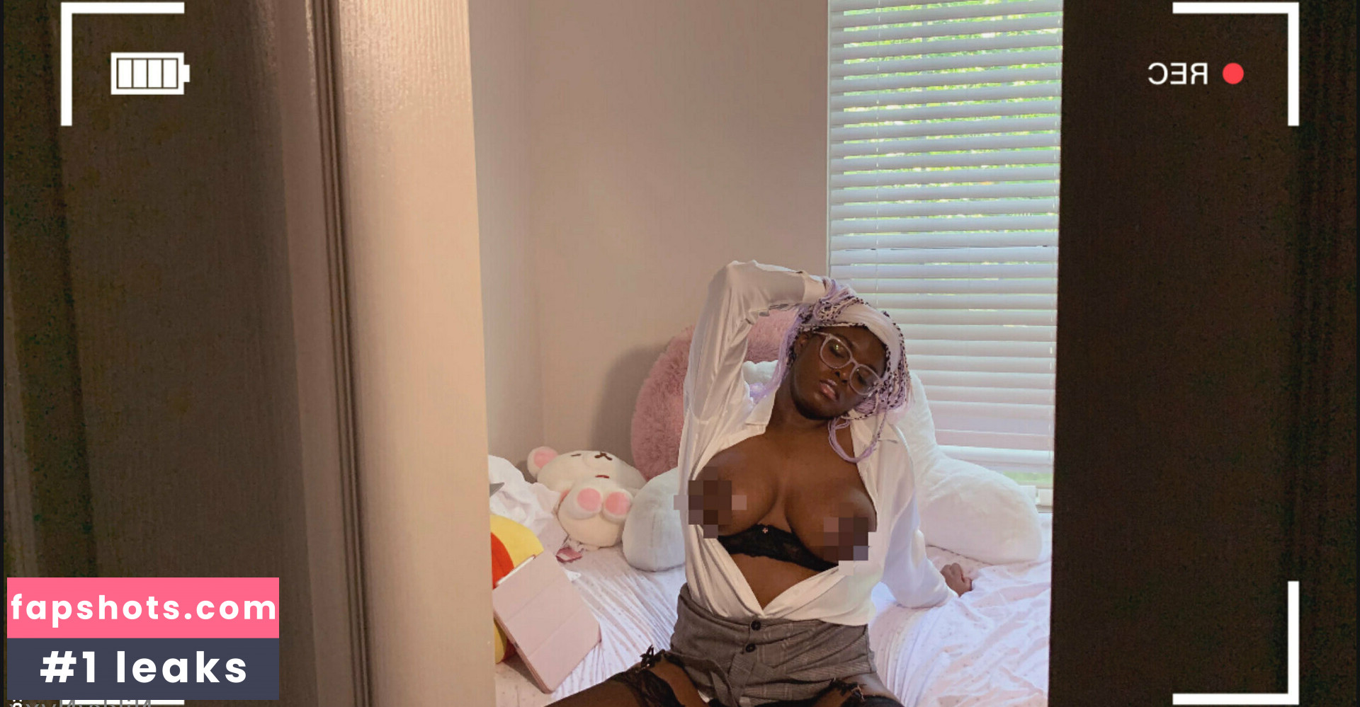 nikkynyxx gallery photo #9