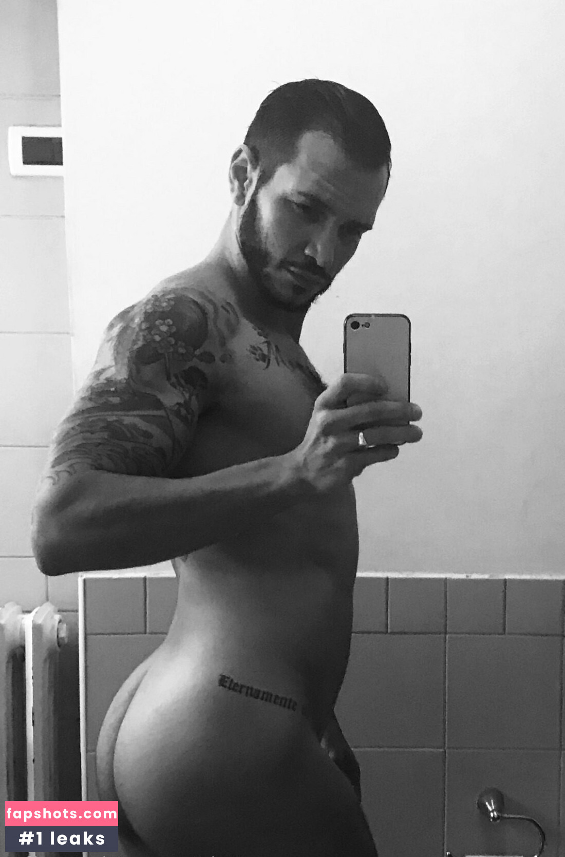 niko_azraelfree gallery photo #25