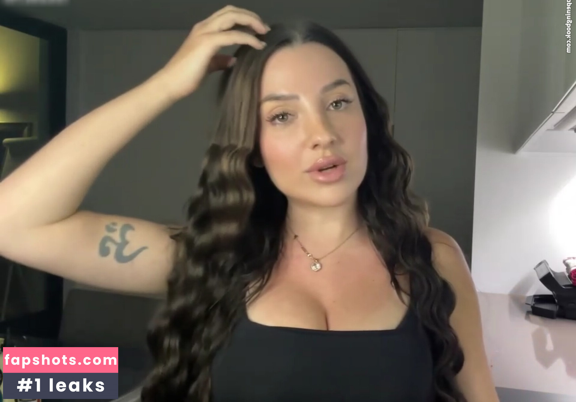 Nikoleta Milenova gallery photo #81