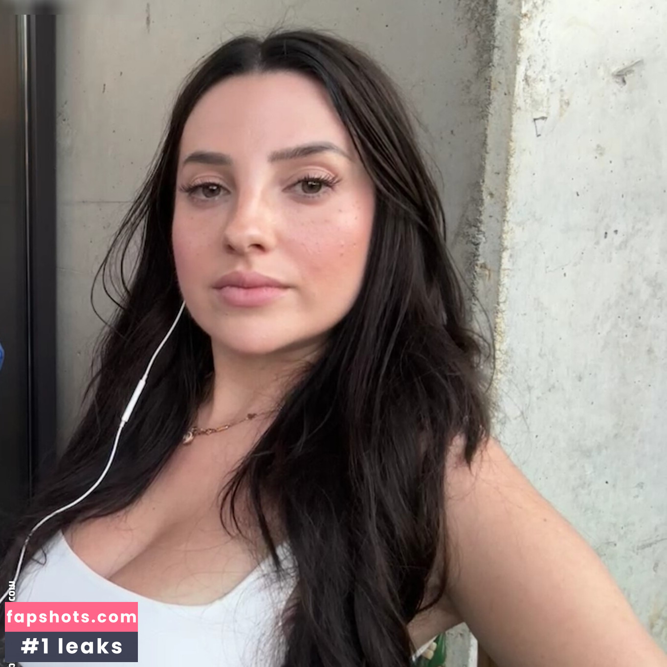 Nikoleta Milenova gallery photo #87