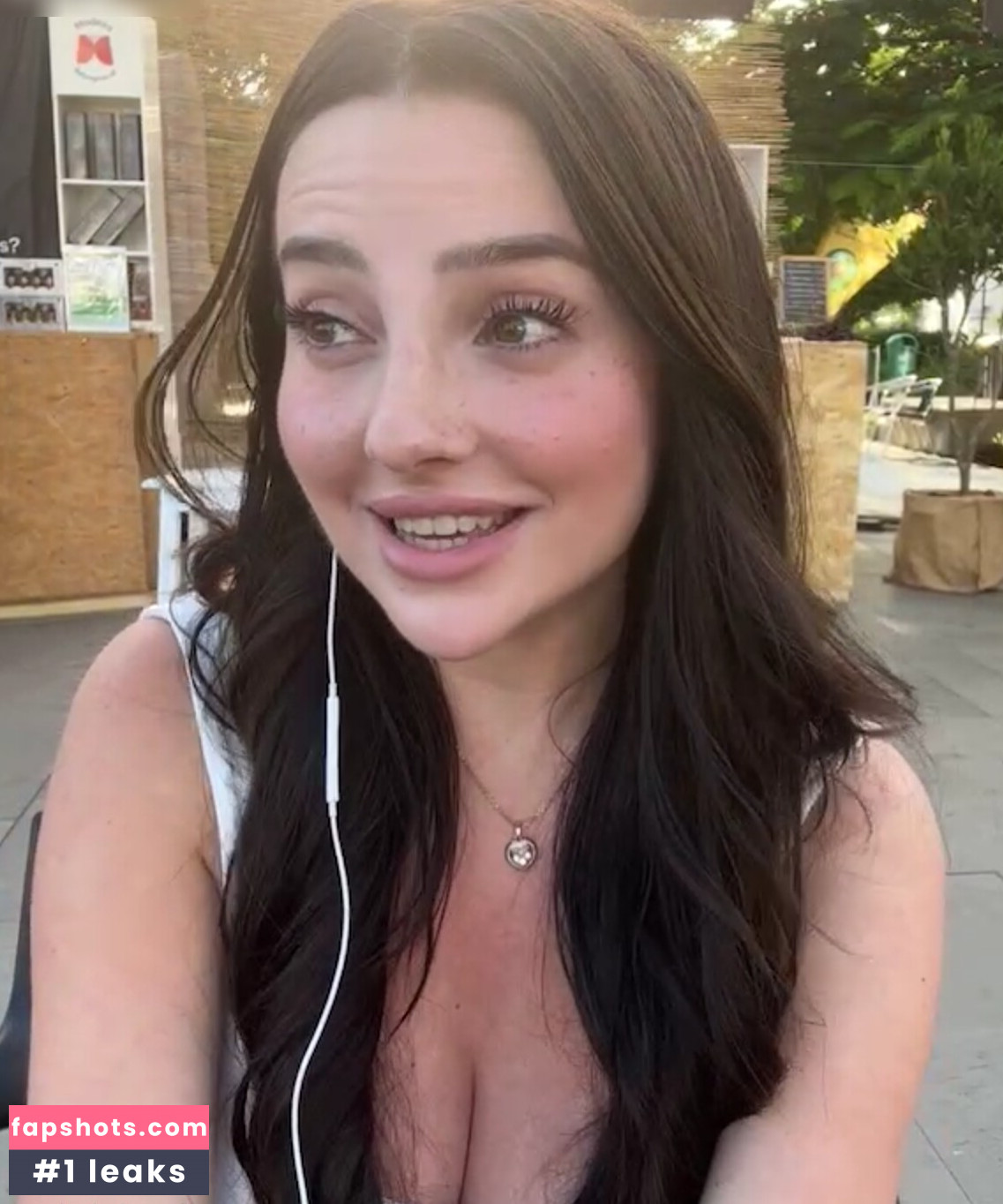 Nikoleta Milenova gallery photo #91