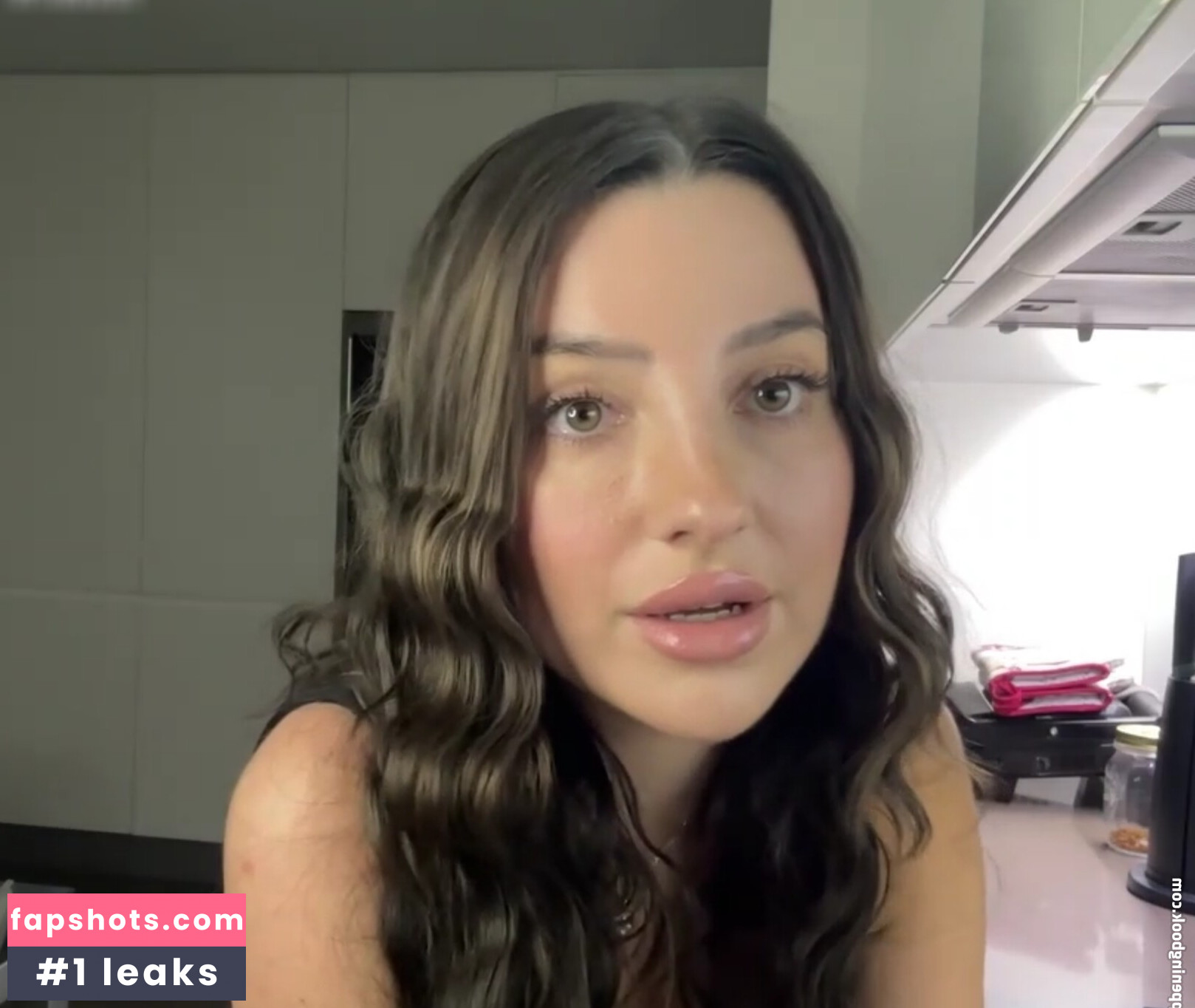 Nikoleta Milenova gallery photo #94