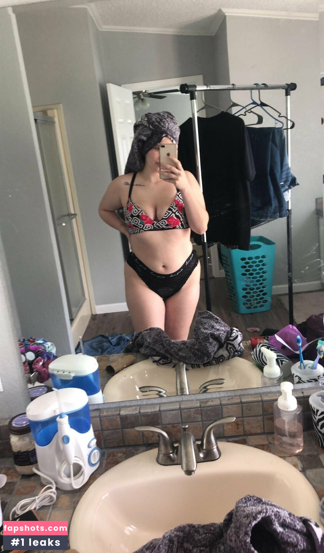 nikoletlarie Filtración Desnuda OnlyFans Foto #16 - Fapshots