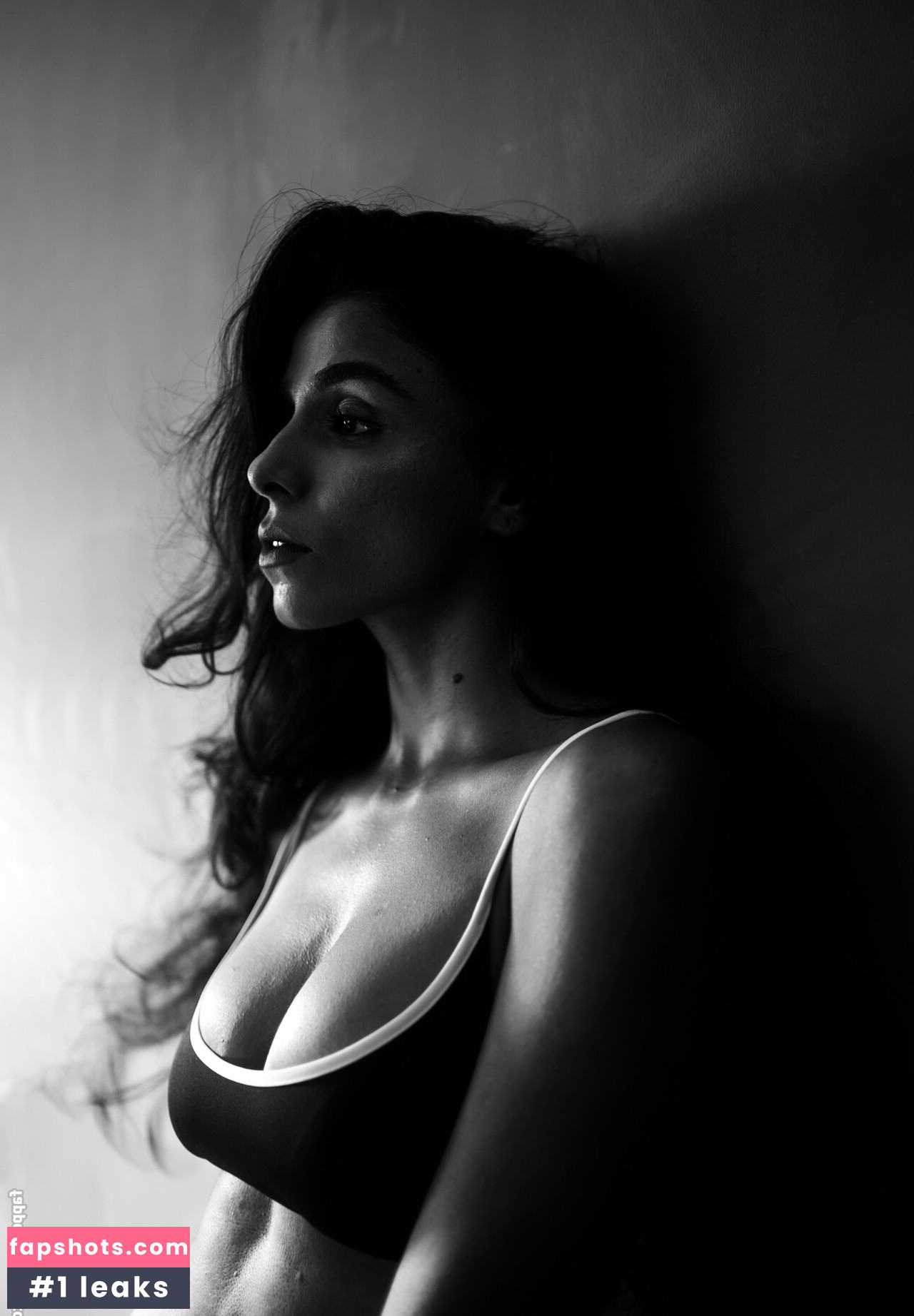 niktamshra gallery photo #18