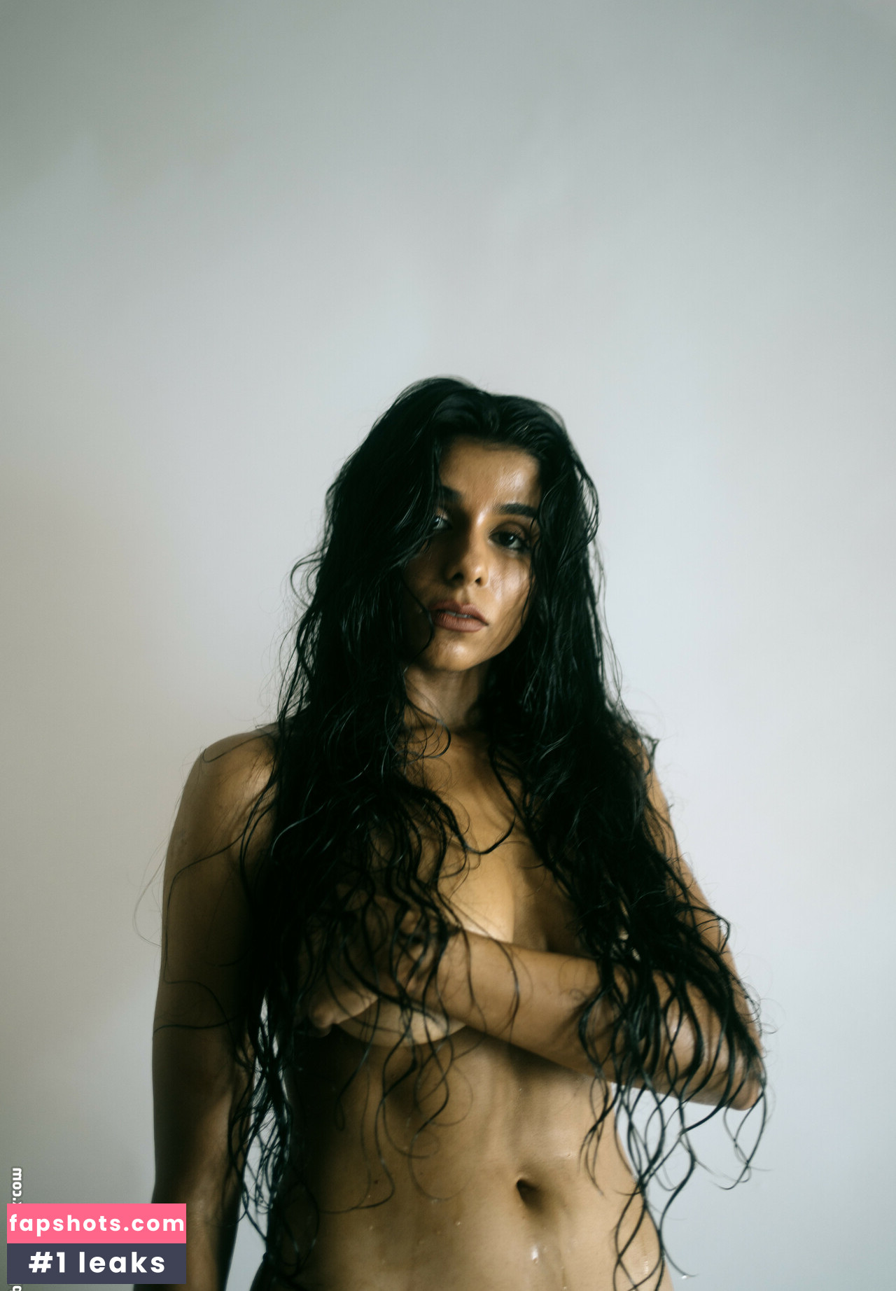 niktamshra gallery photo #3