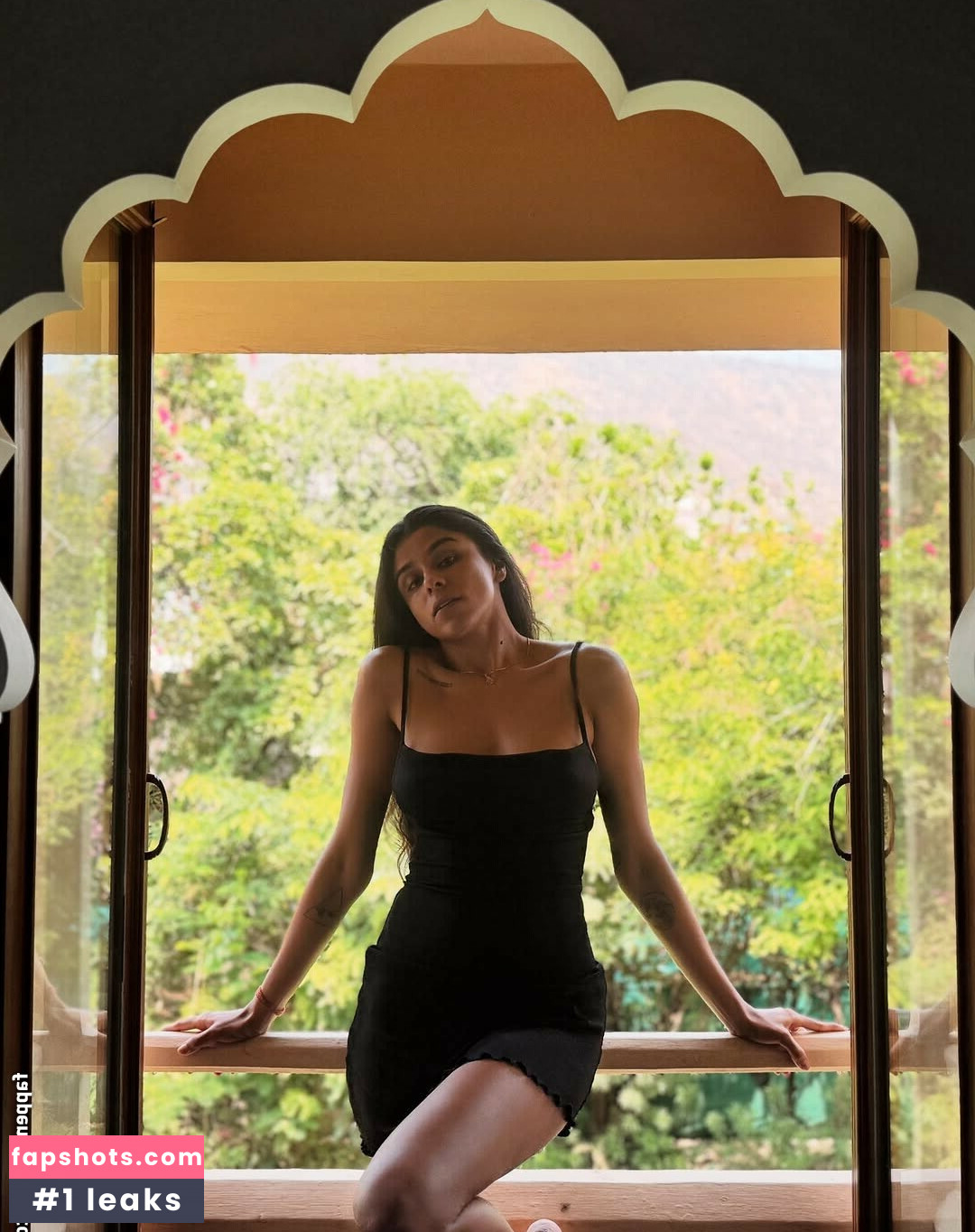 niktamshra gallery photo #10