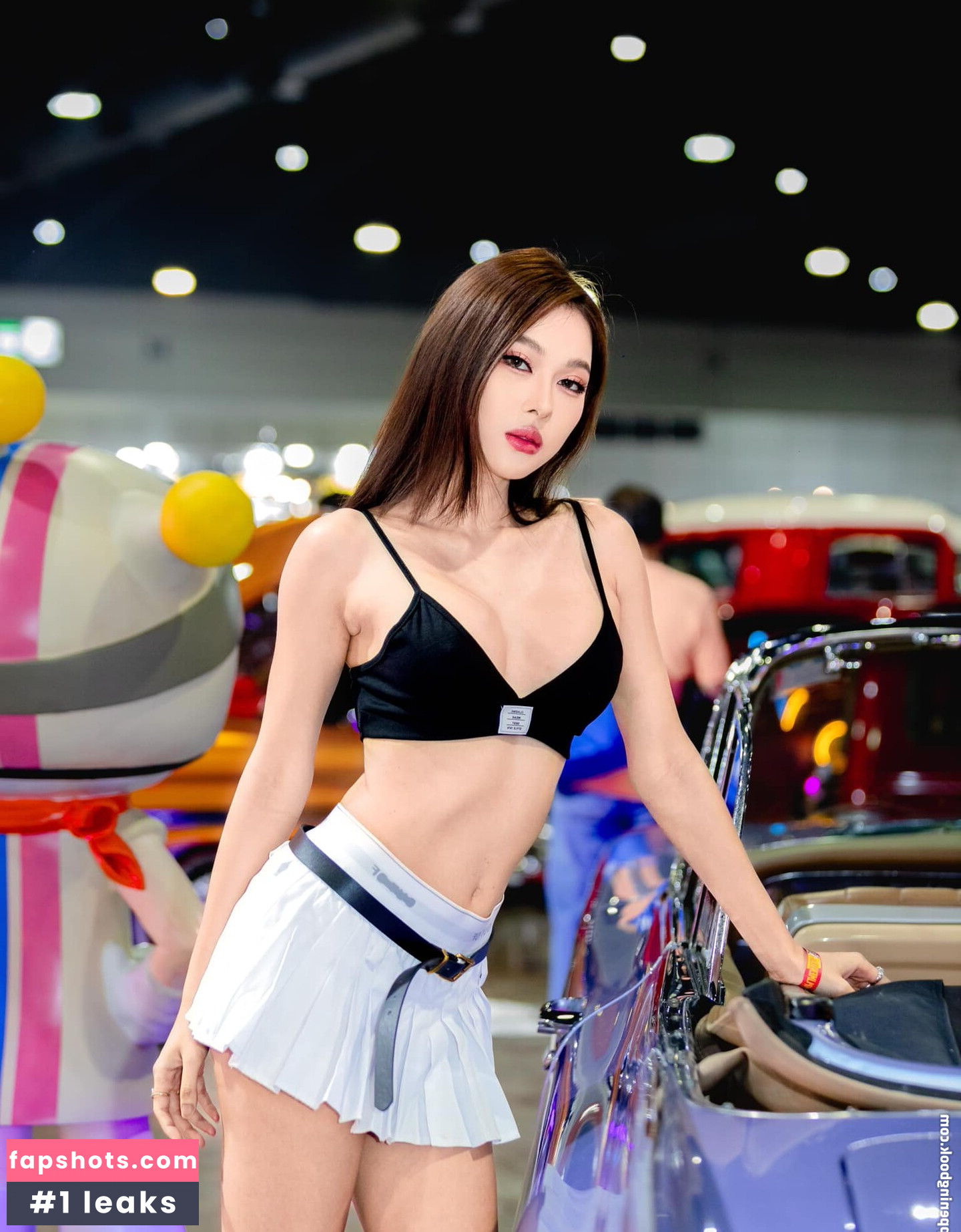 nimtharin nude babe gallery