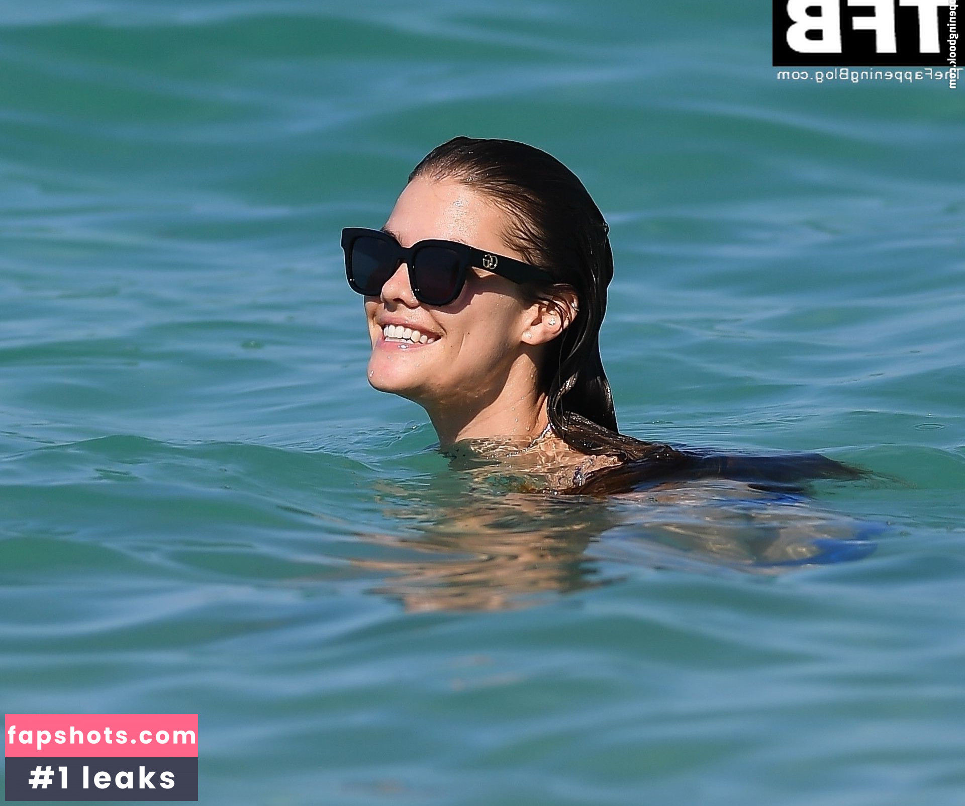 Nina Agdal gallery photo #1114