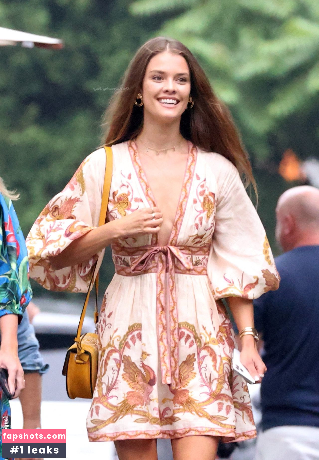 Nina Agdal gallery photo #1188