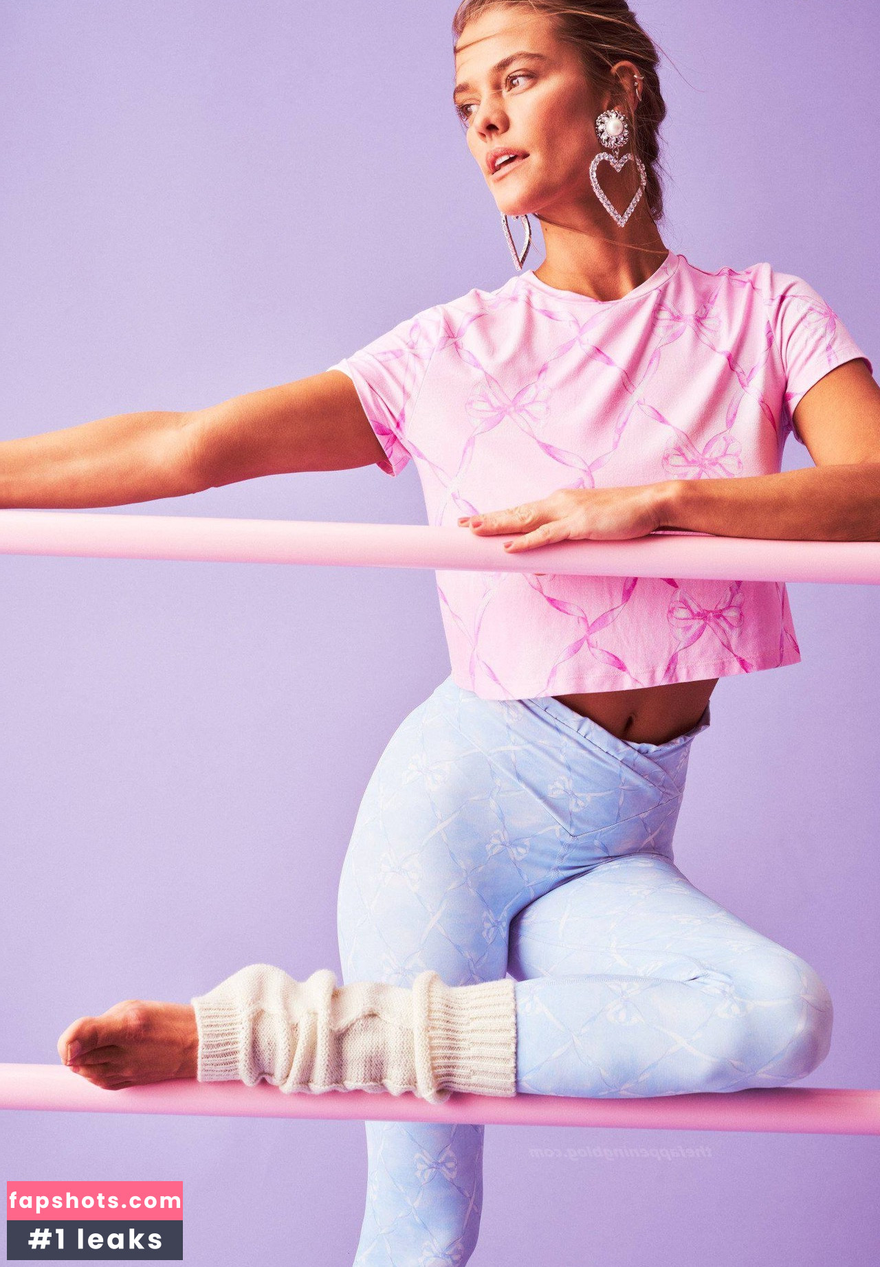 Nina Agdal gallery photo #1244