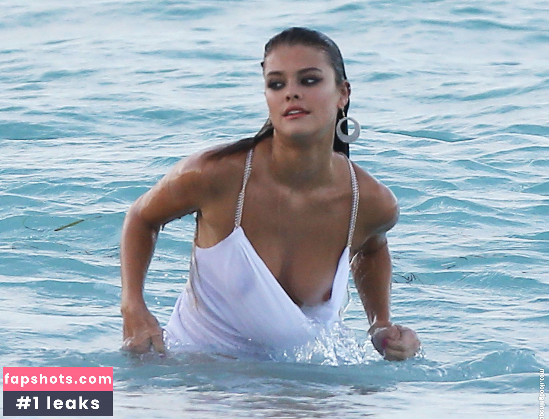 Nina Agdal gallery photo #1263