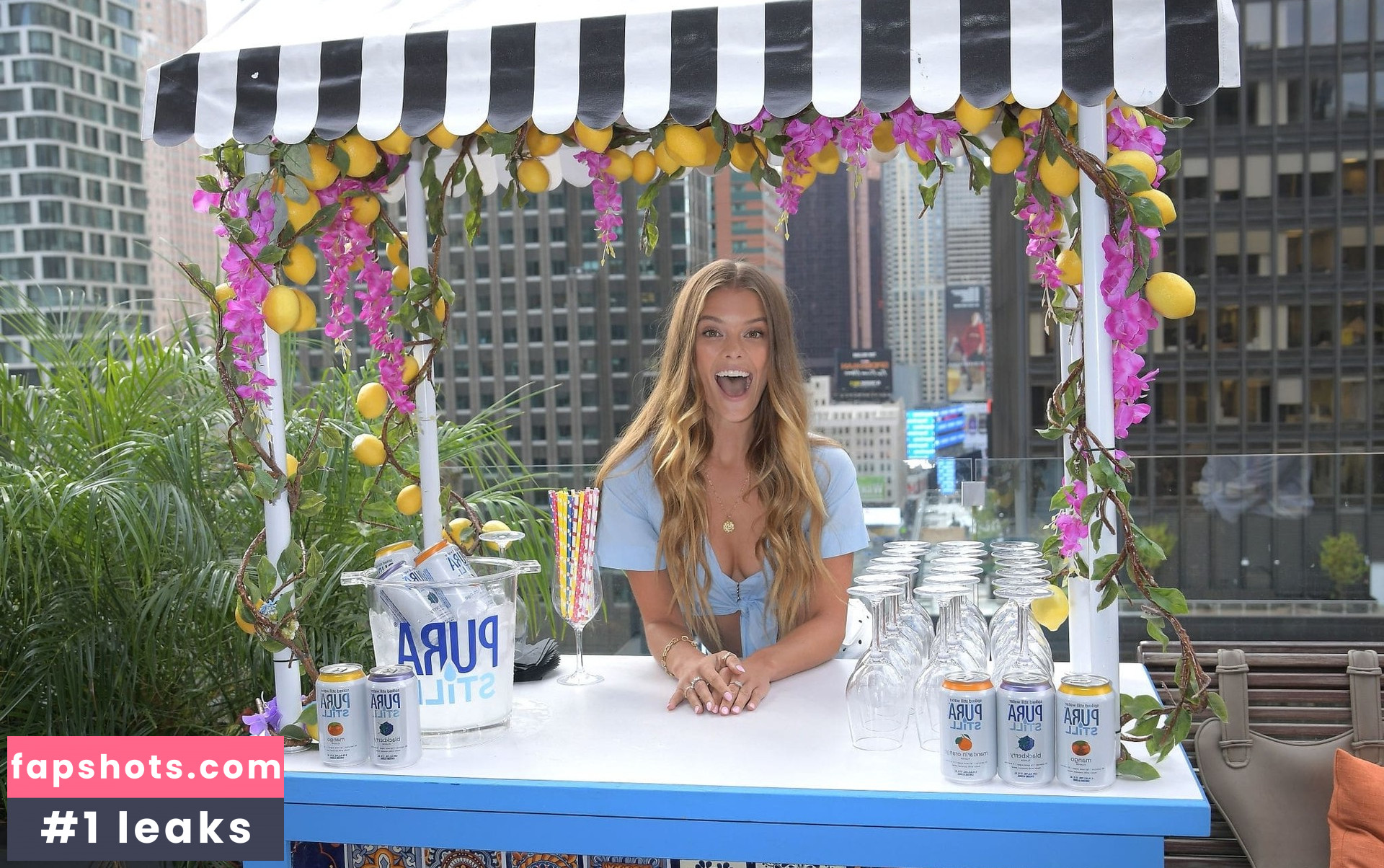 Nina Agdal gallery photo #1371