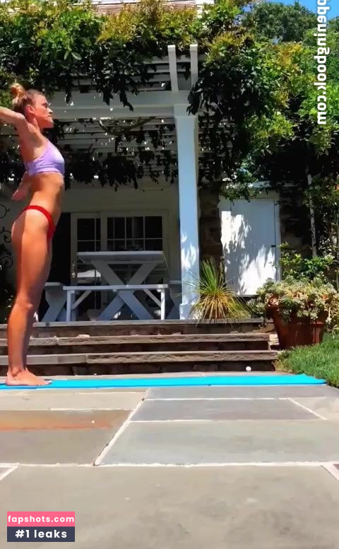 Nina Agdal gallery photo #1465