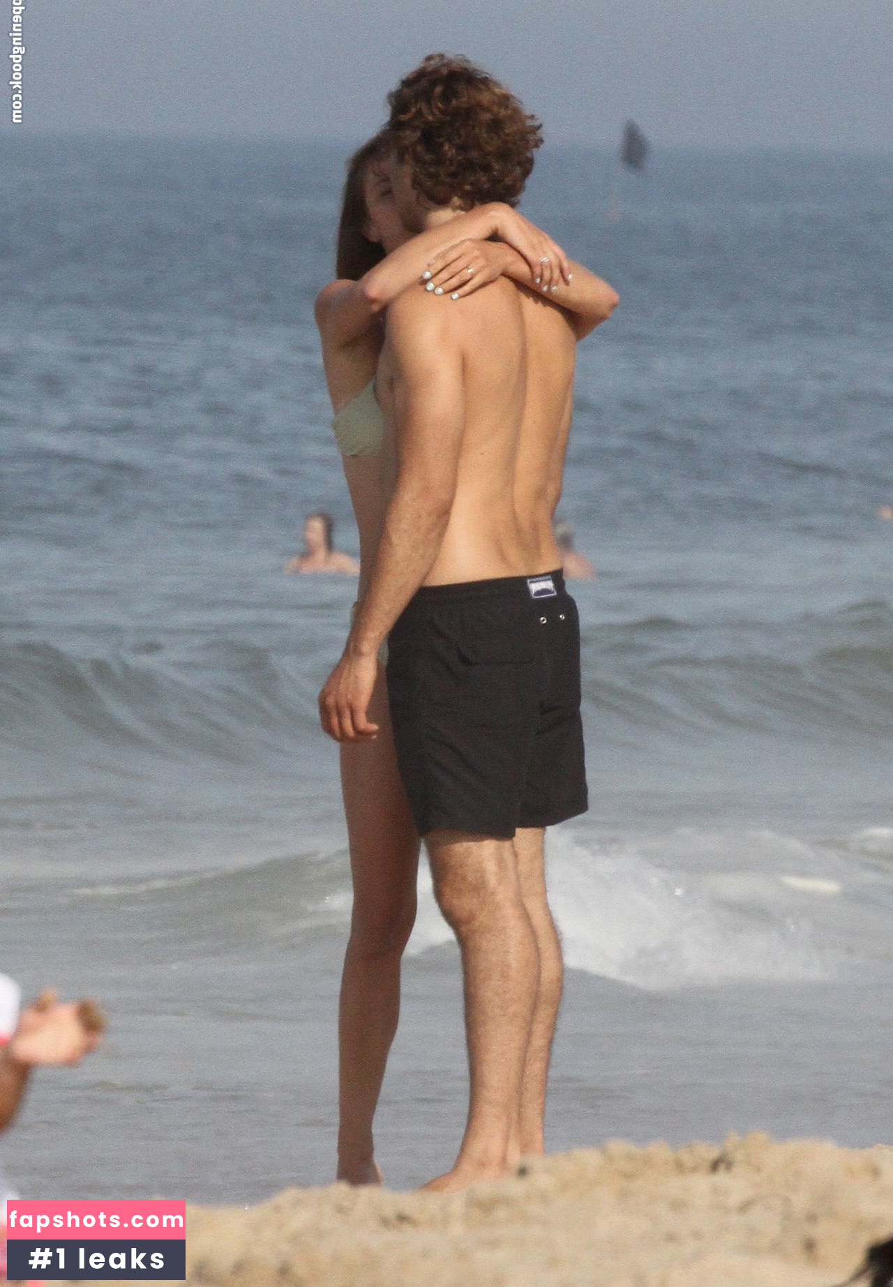 Nina Agdal gallery photo #1469