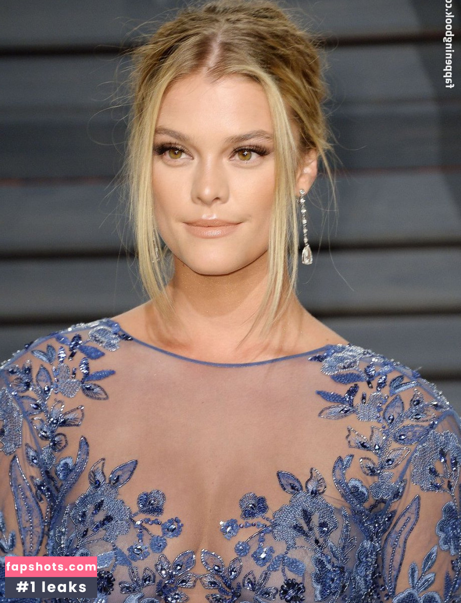 Nina Agdal gallery photo #1614