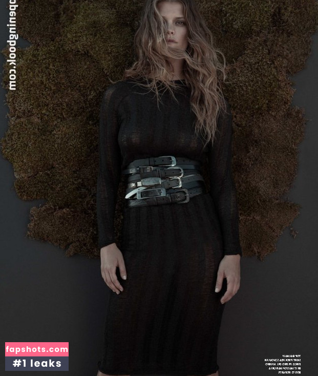 Nina Agdal gallery photo #1672