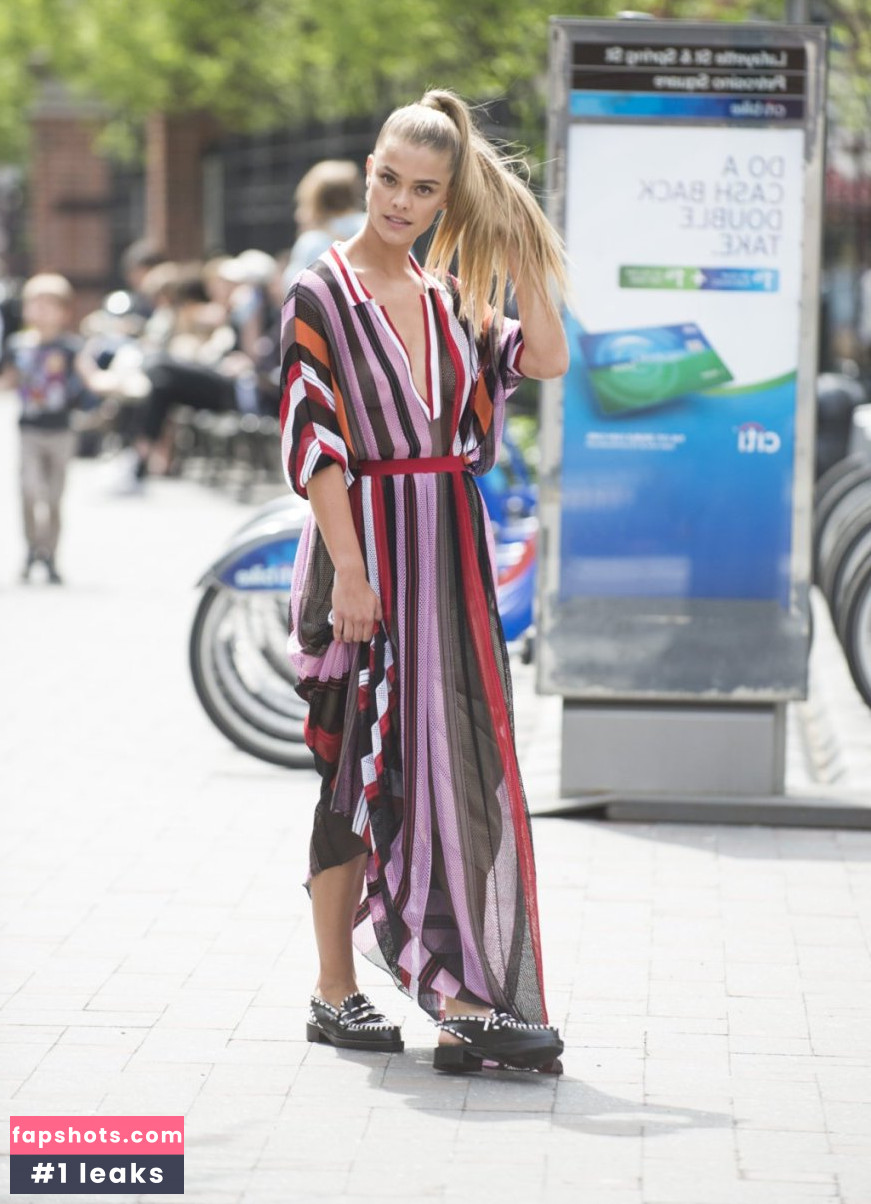 Nina Agdal gallery photo #1791