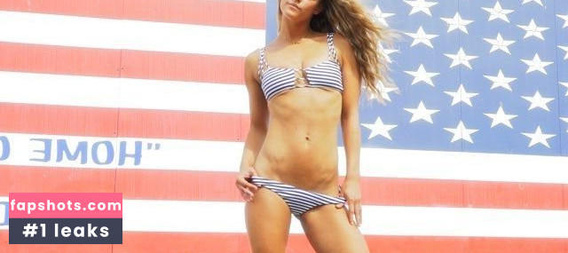 Nina Agdal gallery photo #1807