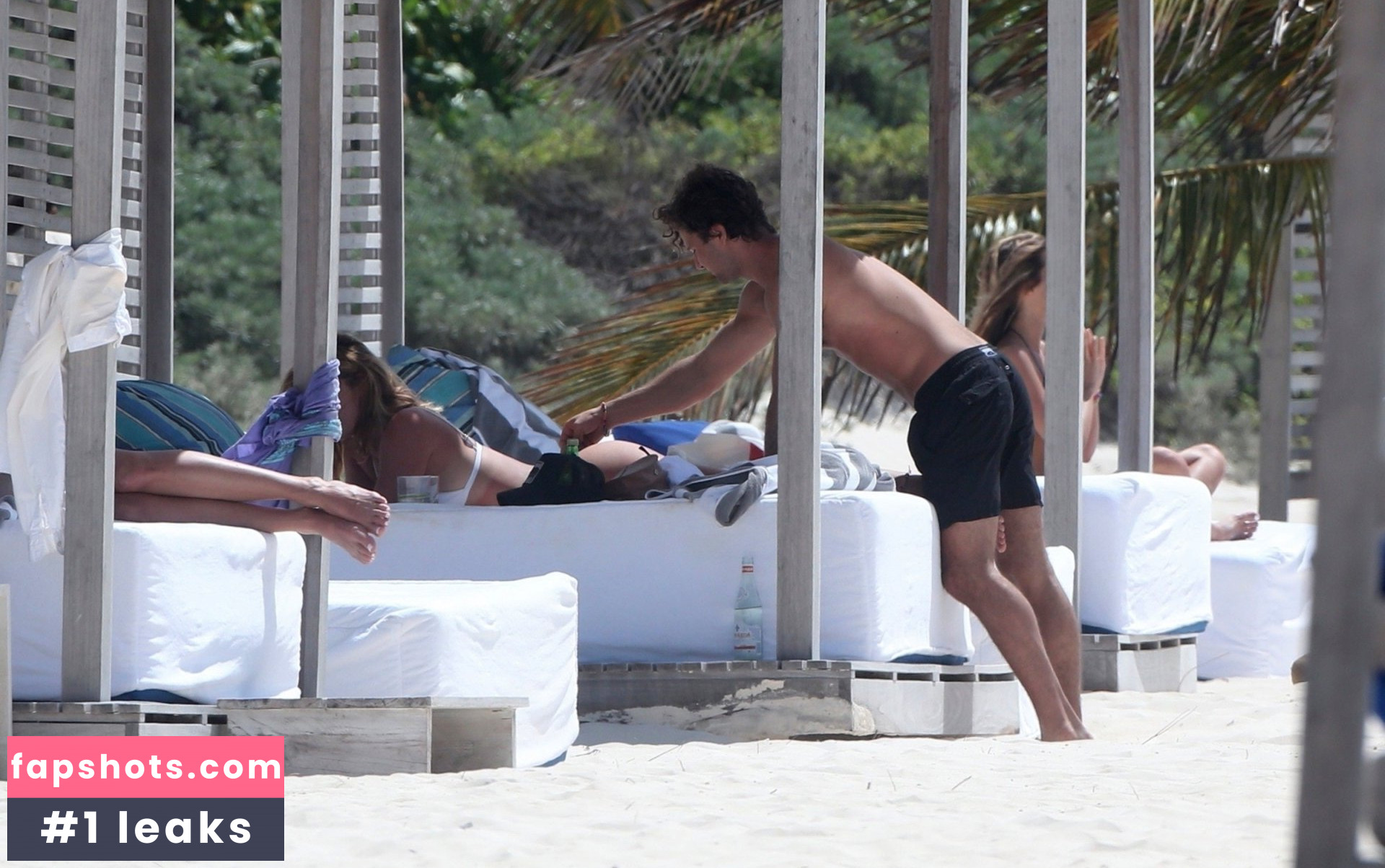 Nina Agdal Nahé úniky fotek pouze od fanoušků #2388 - Fapshots