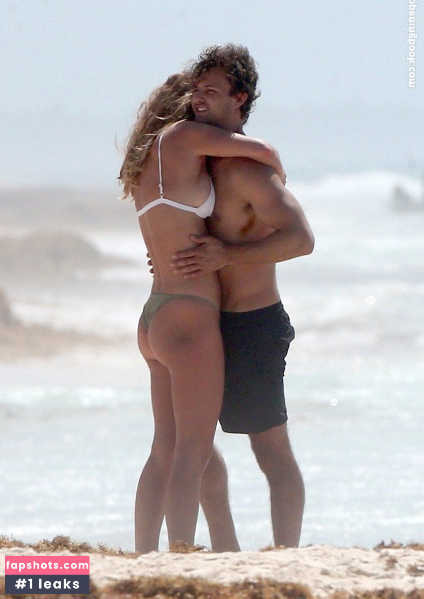 Nina Agdal Nahé úniky fotek pouze od fanoušků #2424 - Fapshots