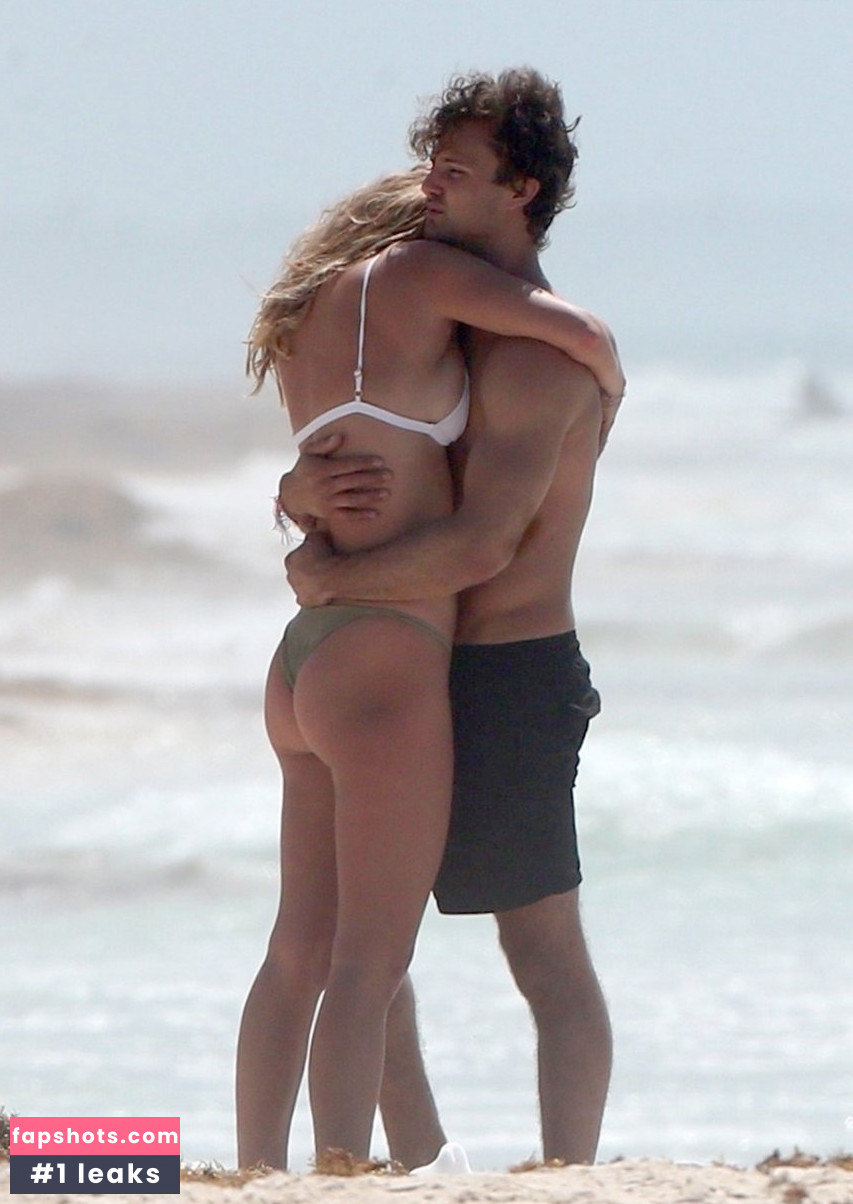 Nina Agdal Nahé úniky fotek pouze od fanoušků #2426 - Fapshots