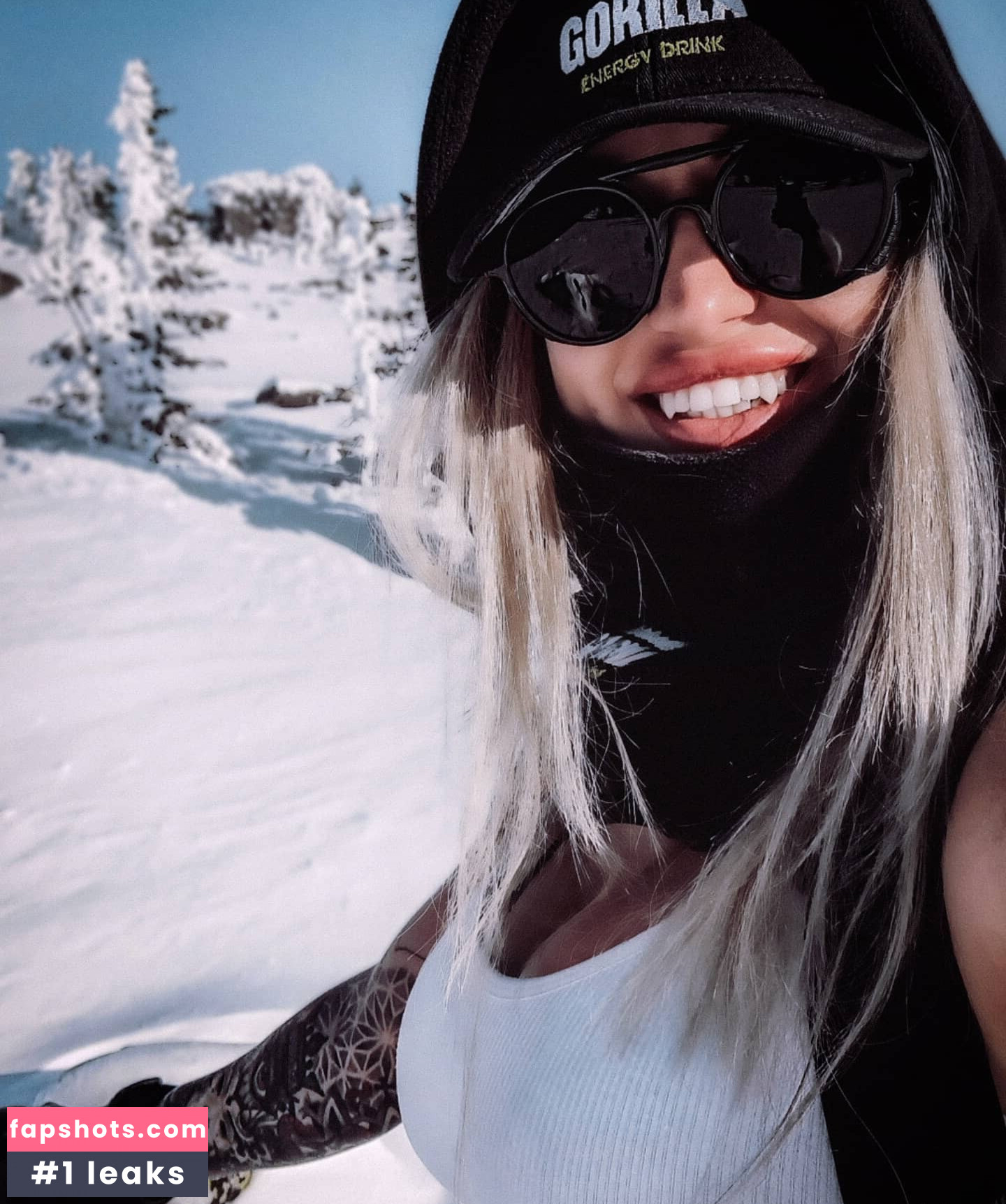 Nina Danilyuk gallery photo #9