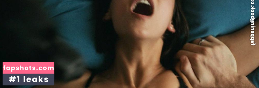 Nina Dobrev gallery photo #1176