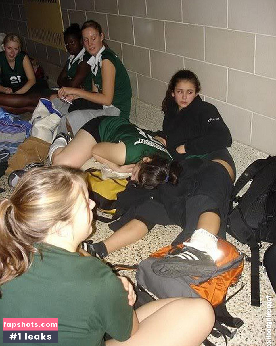 Nina Dobrev gallery photo #1198