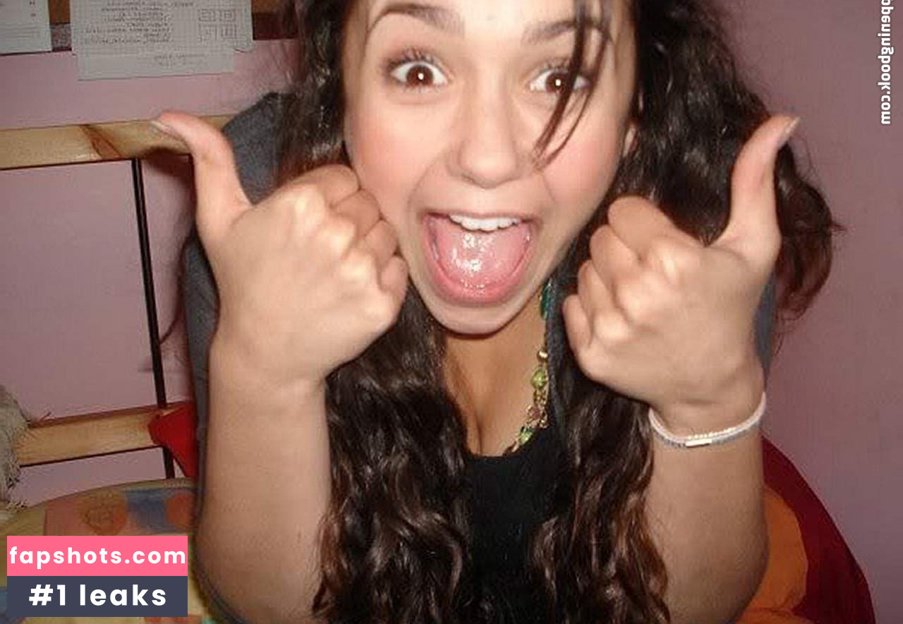 Nina Dobrev gallery photo #1205