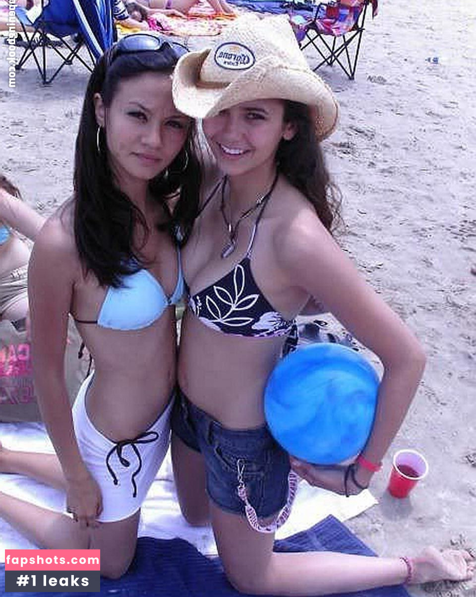 Nina Dobrev gallery photo #1207