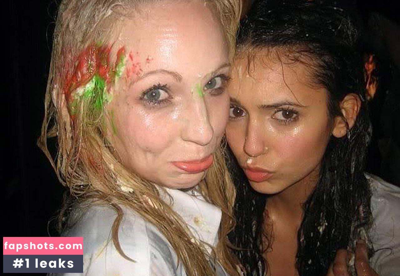 Nina Dobrev gallery photo #1213