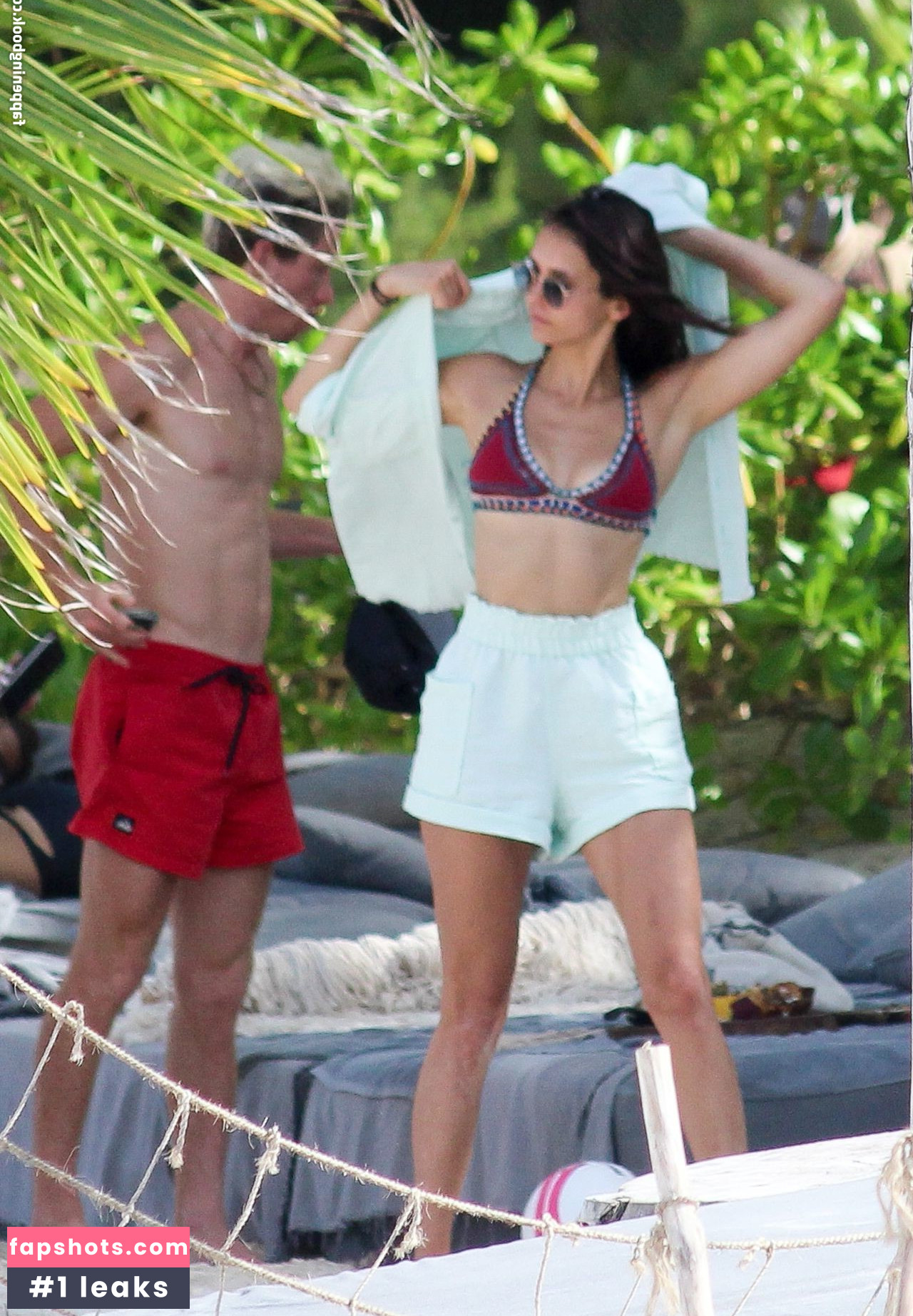 Nina Dobrev gallery photo #1258