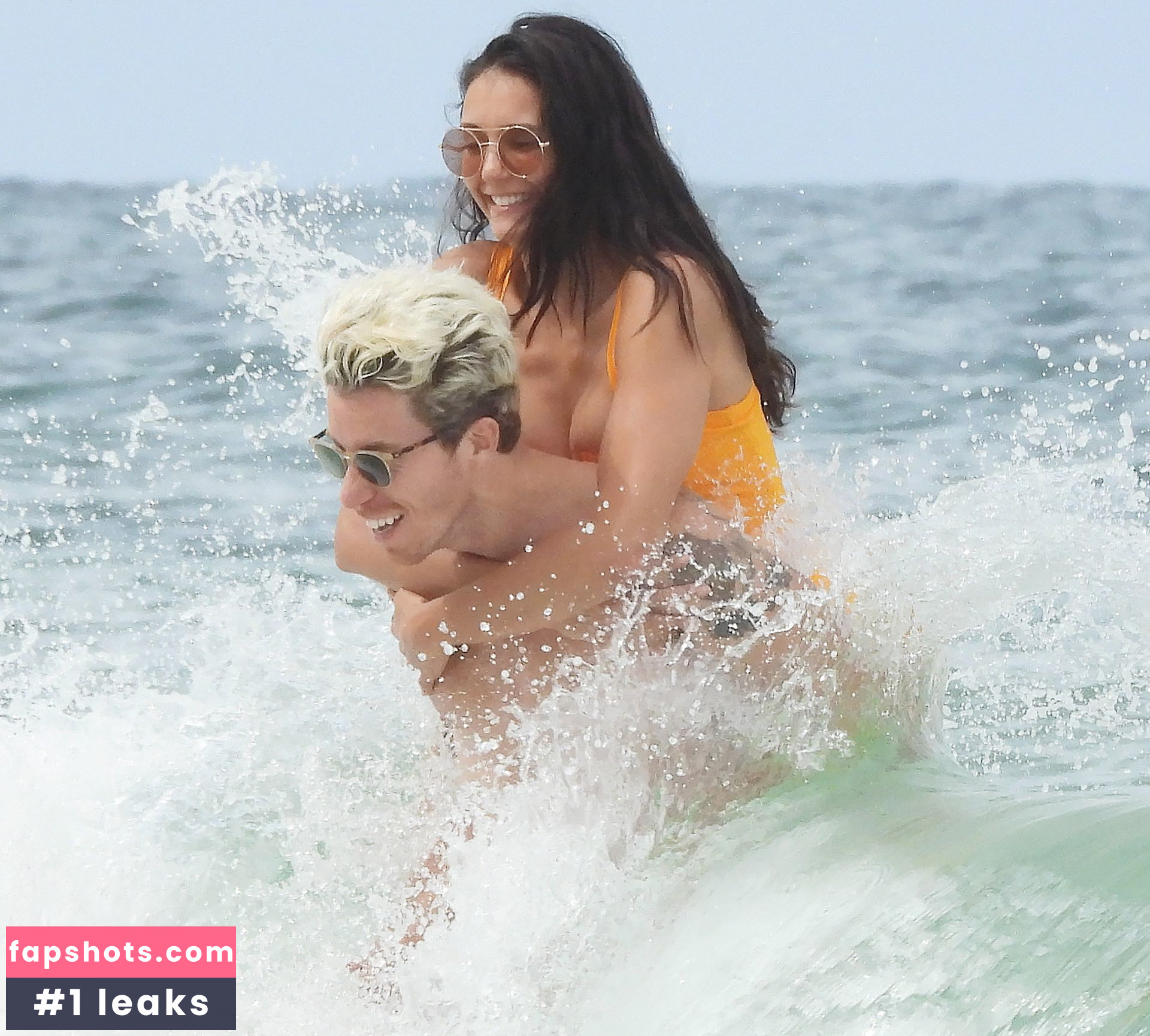 Nina Dobrev gallery photo #1364