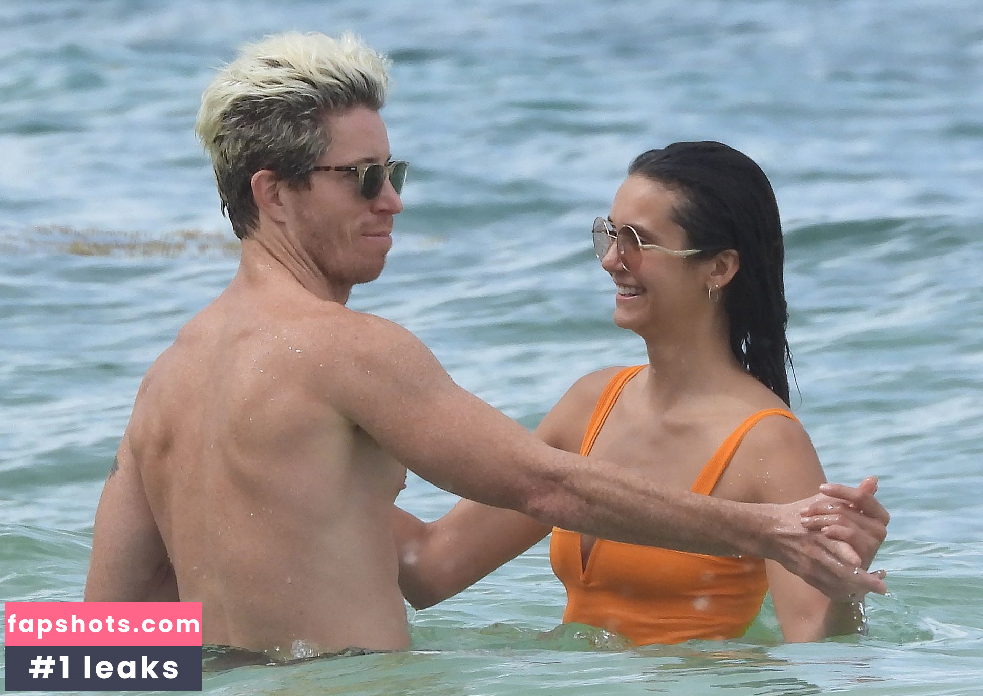 Nina Dobrev gallery photo #1398