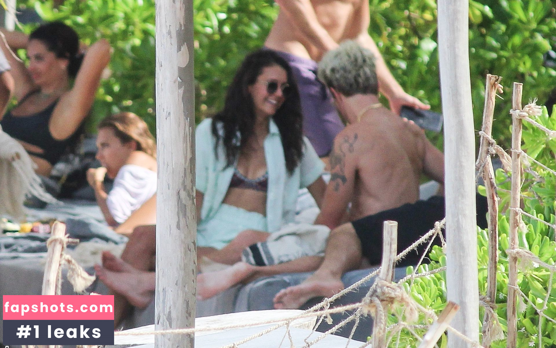 Nina Dobrev gallery photo #1430