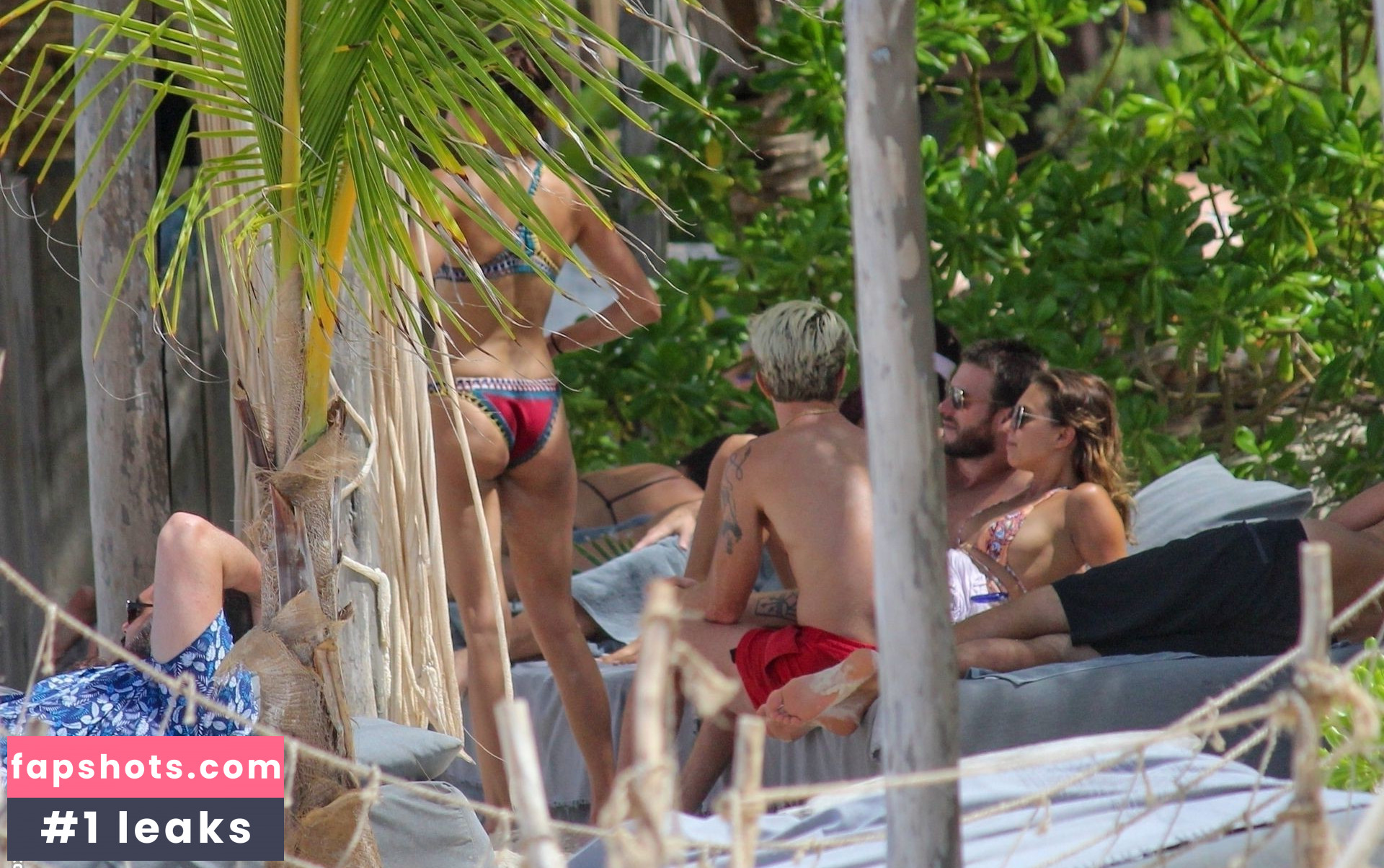 Nina Dobrev gallery photo #1442