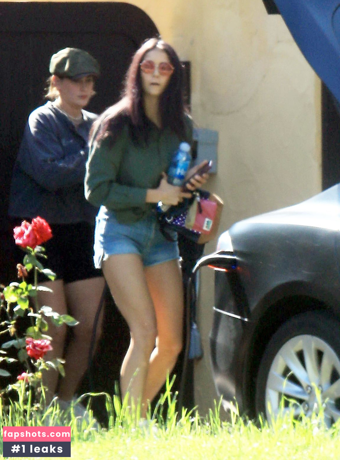 Nina Dobrev gallery photo #1558