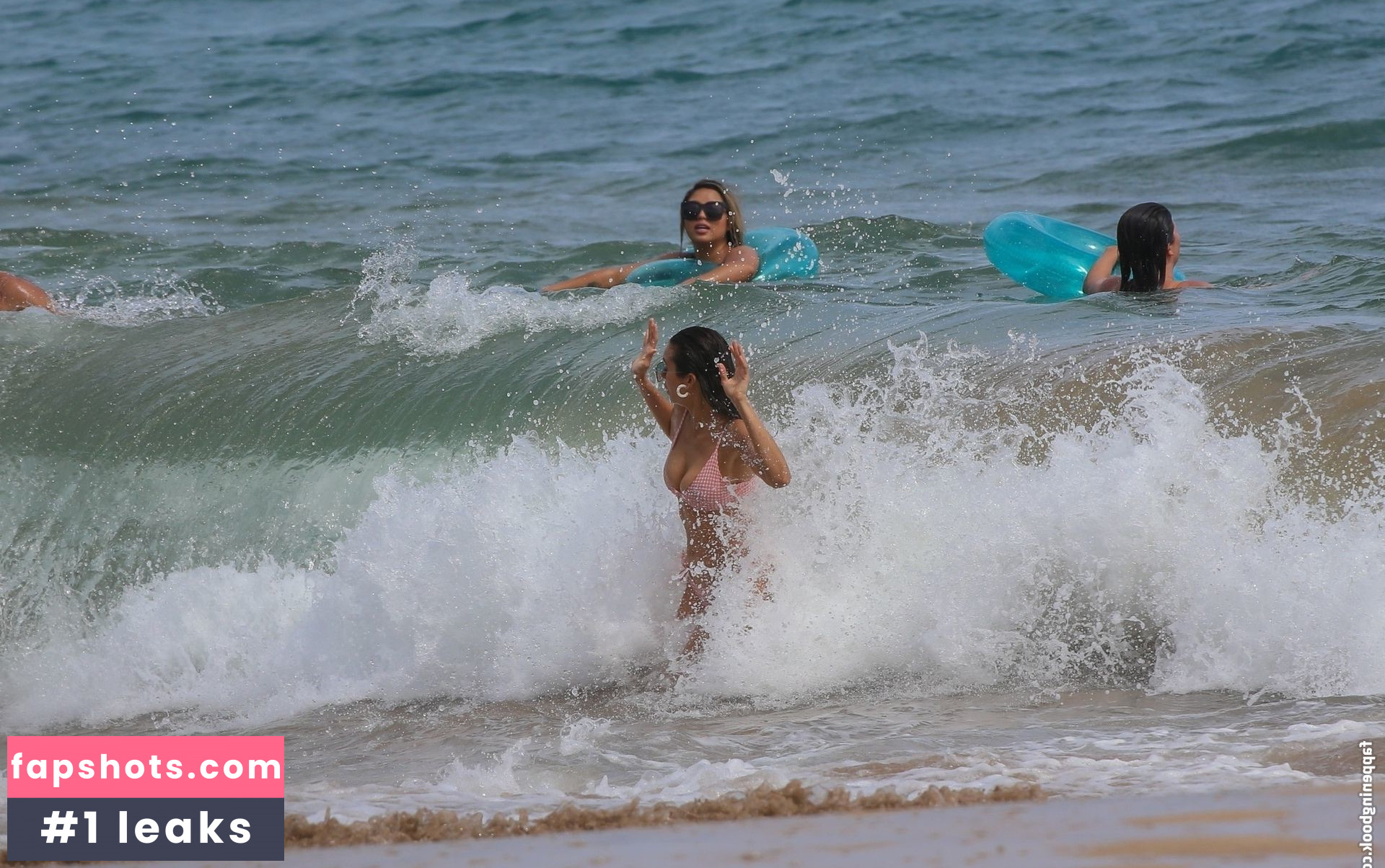 Nina Dobrev gallery photo #1591