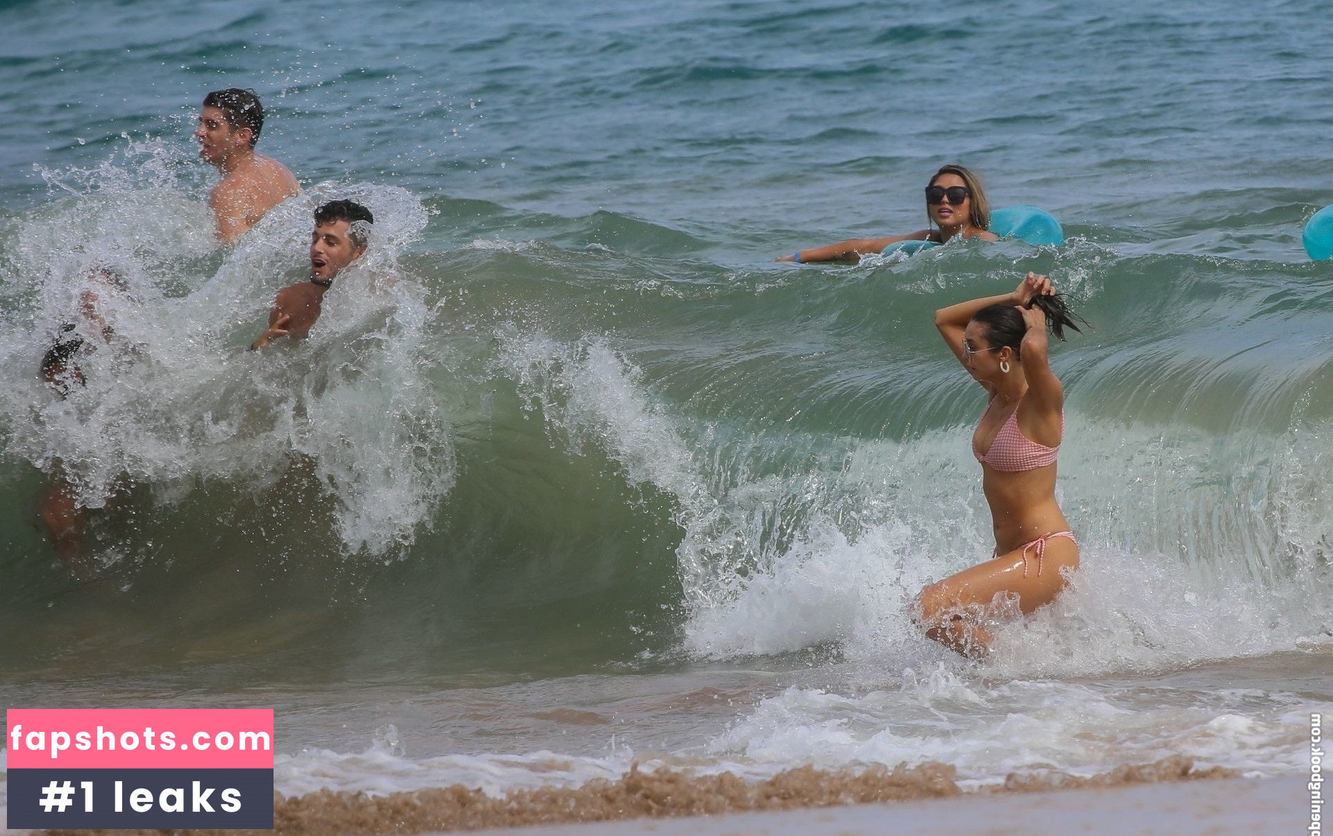 Nina Dobrev gallery photo #1592