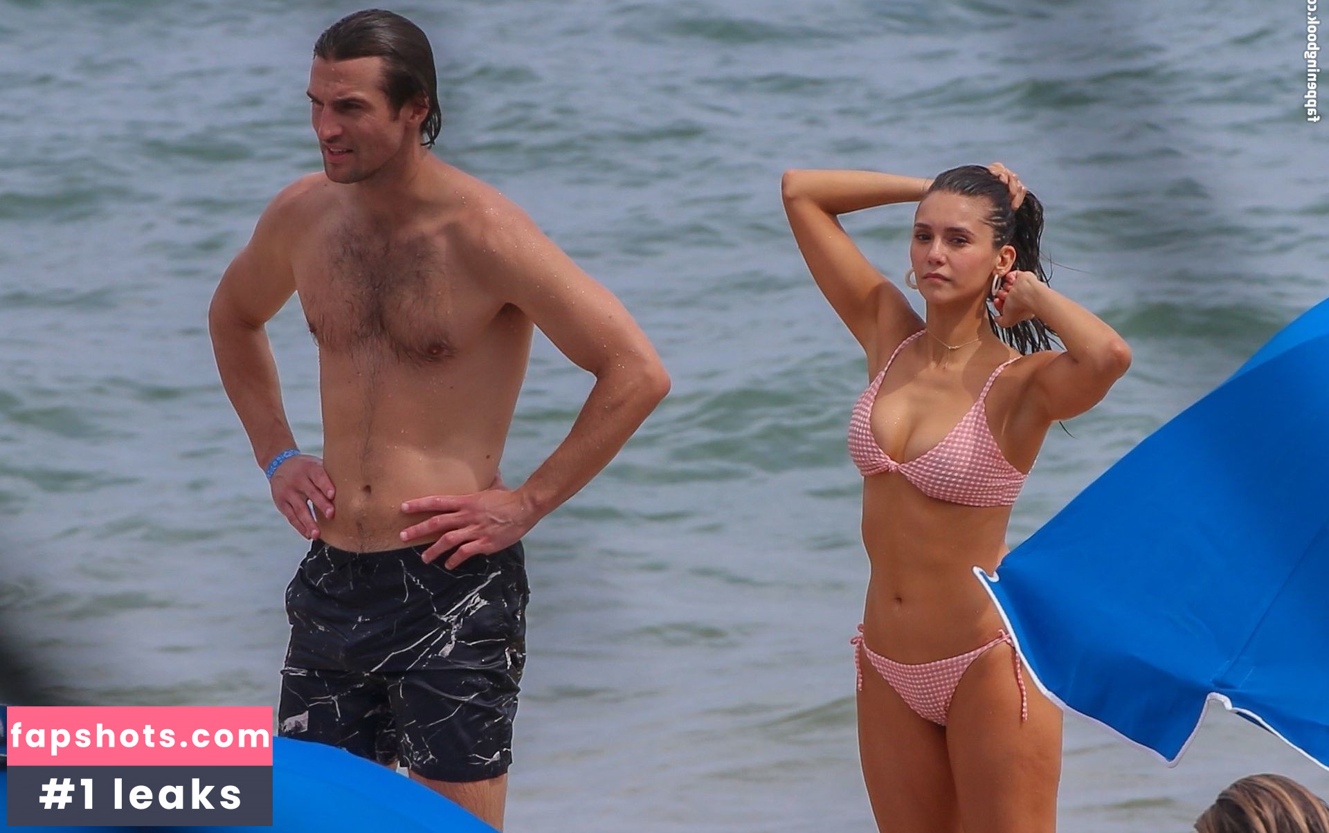 Nina Dobrev gallery photo #1605