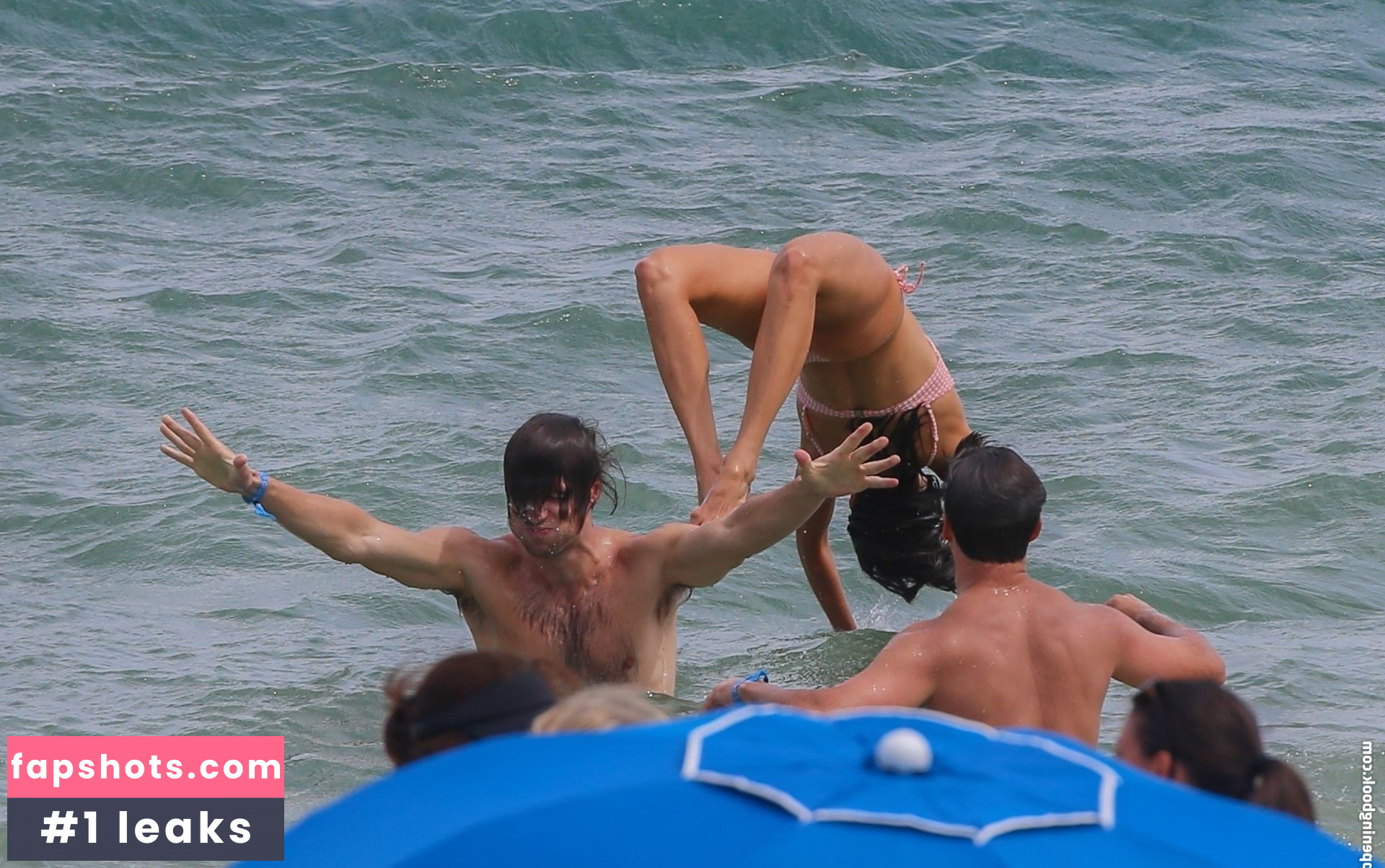 Nina Dobrev gallery photo #1607