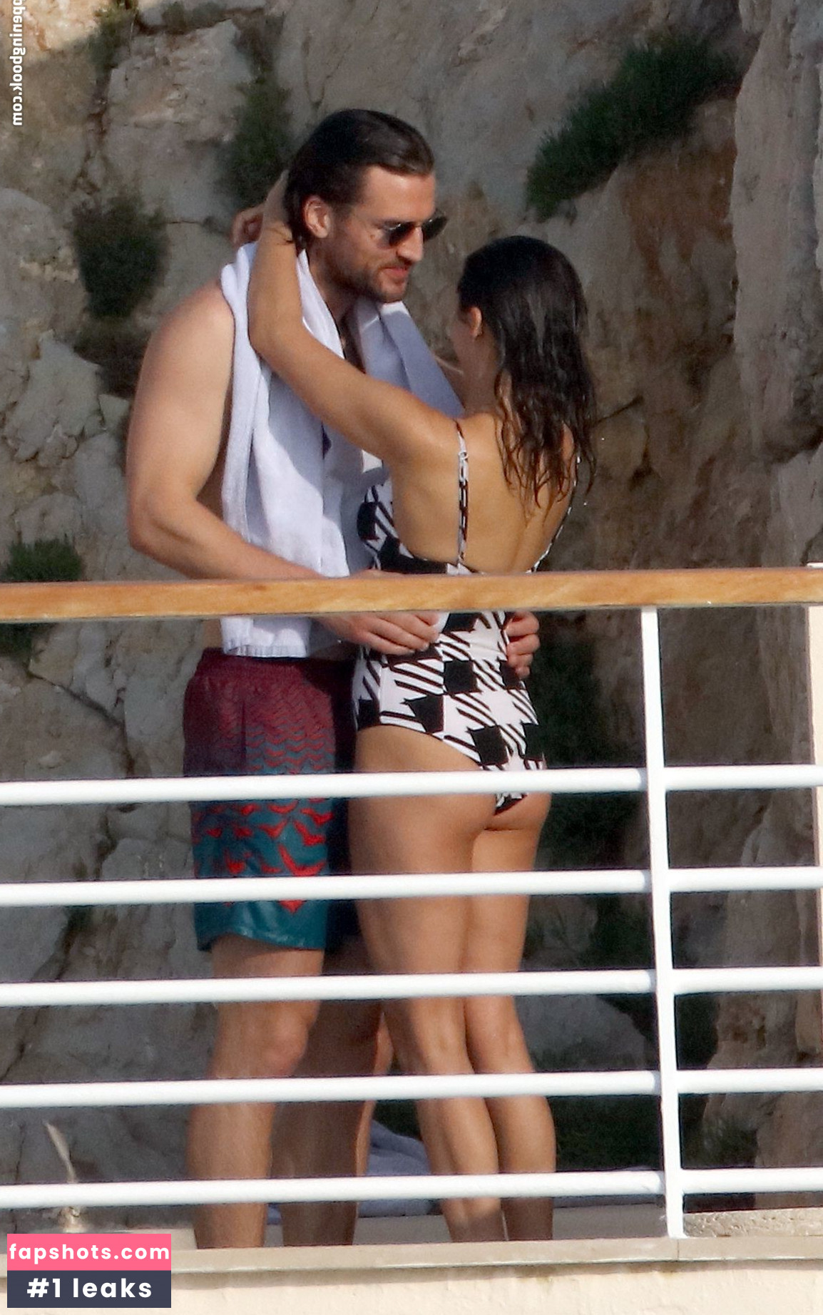 Nina Dobrev gallery photo #1635