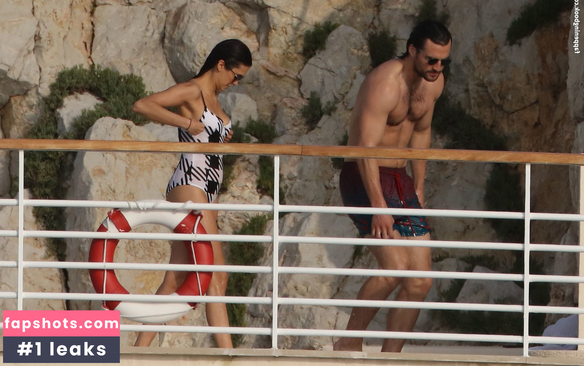 Nina Dobrev gallery photo #1663