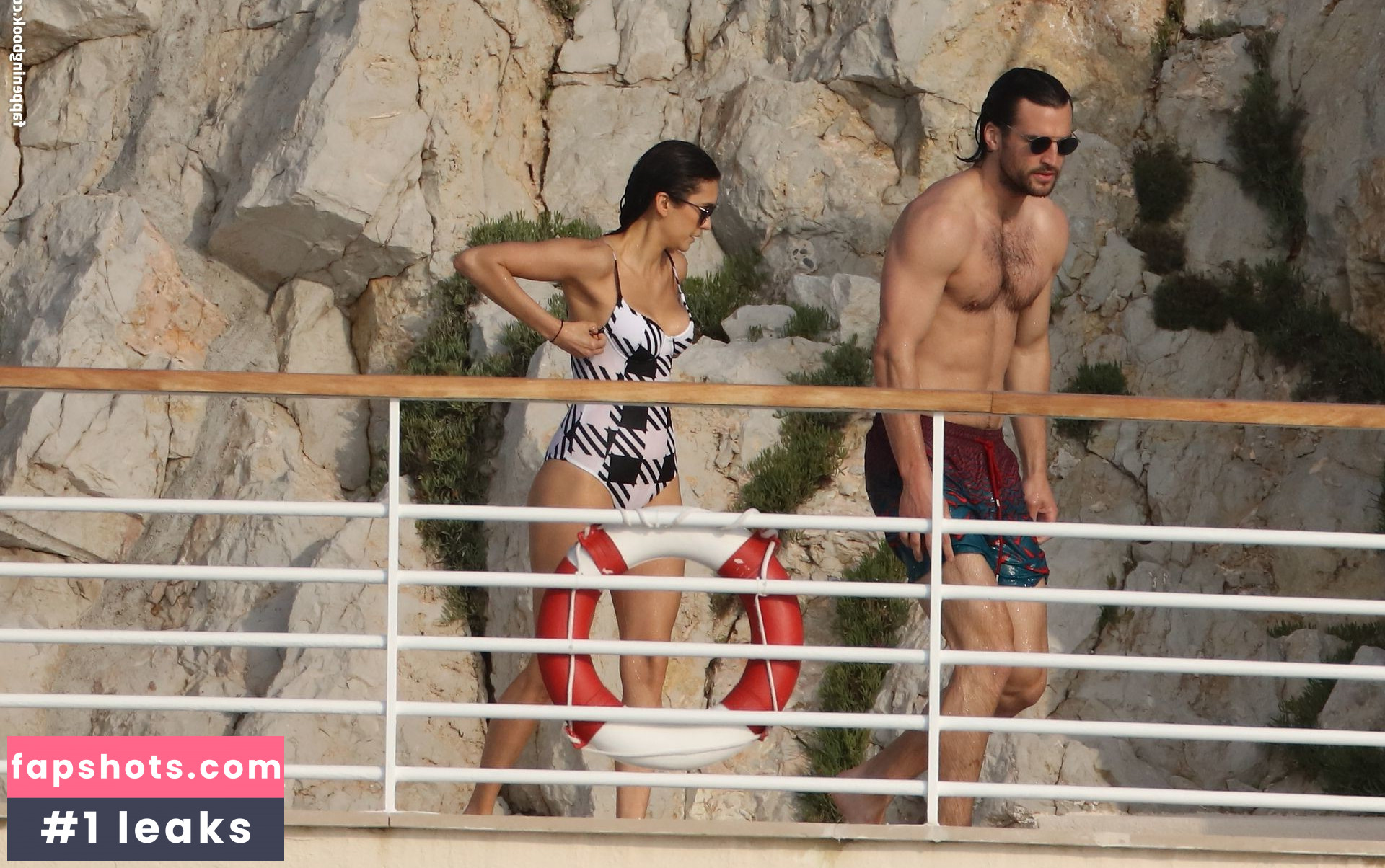 Nina Dobrev gallery photo #1664