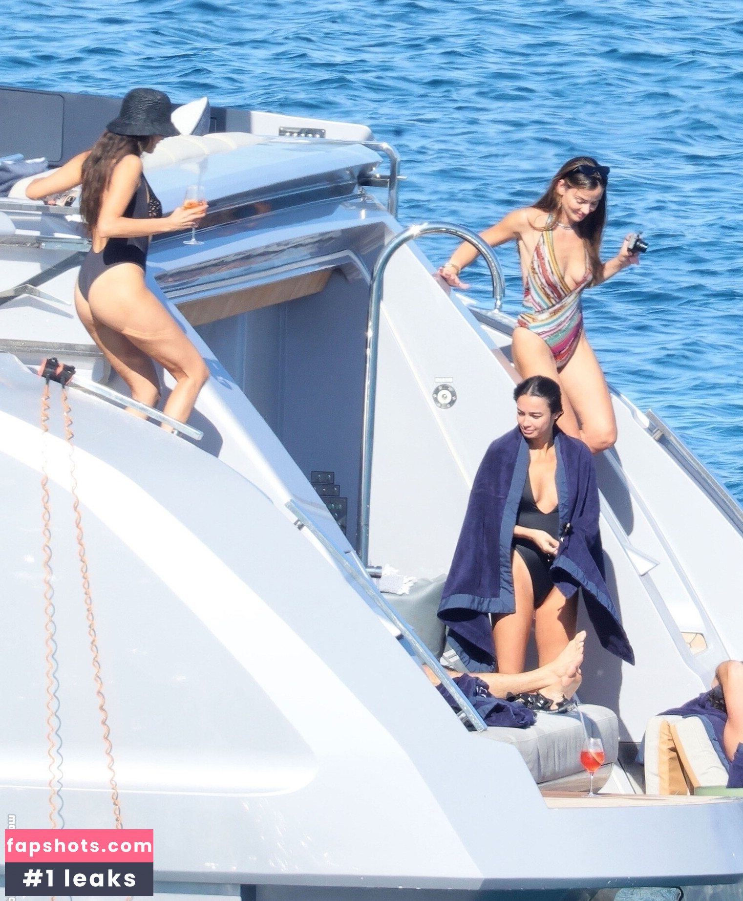 Nina Dobrev gallery photo #168