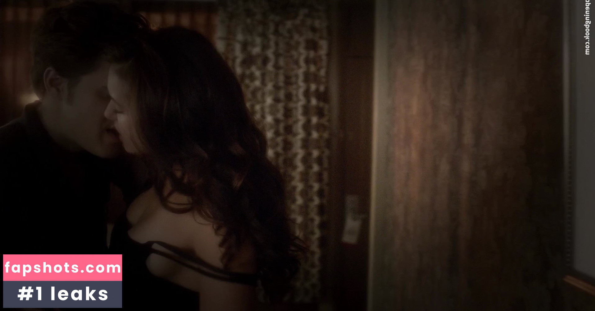 Nina Dobrev gallery photo #1730